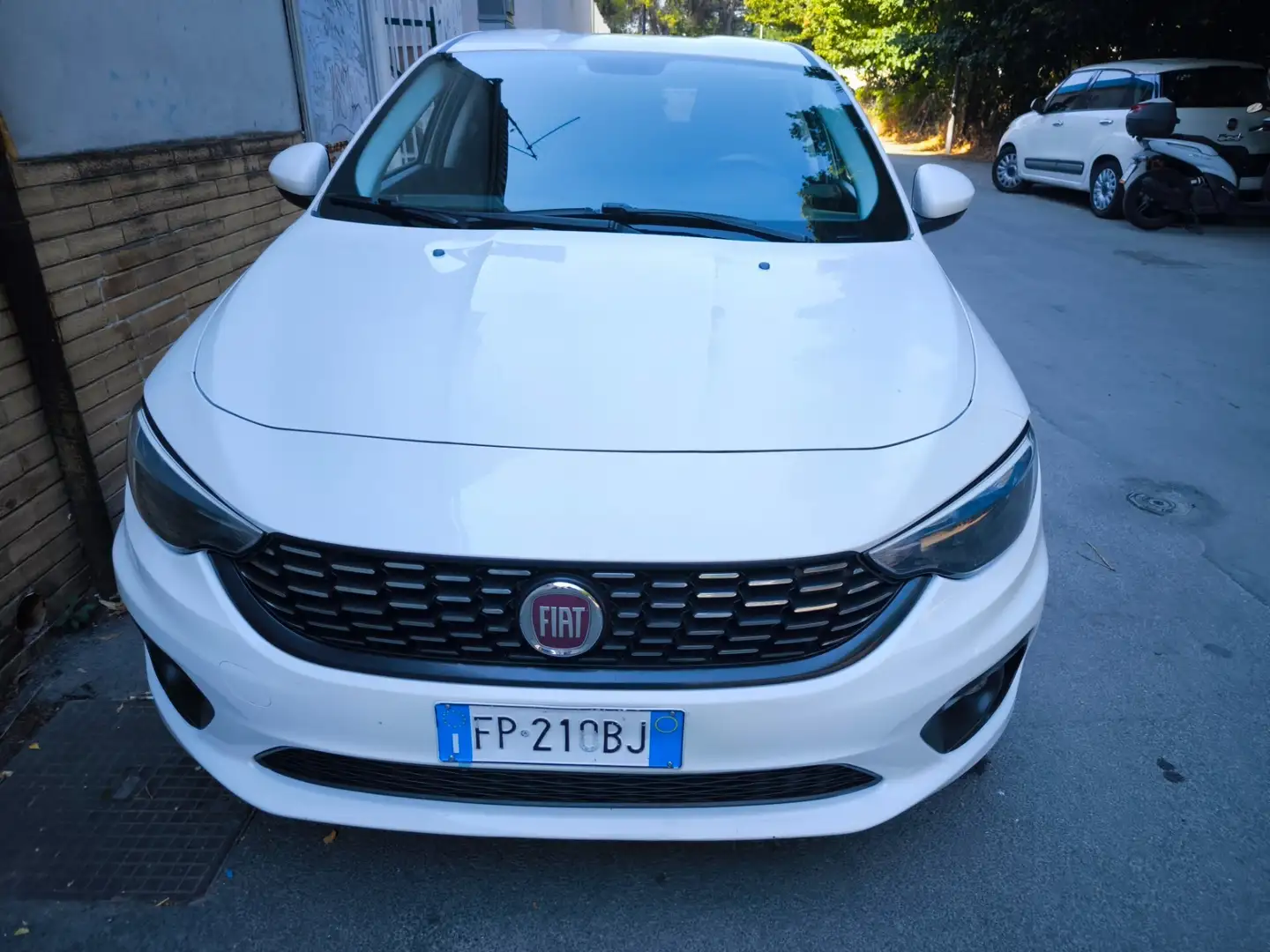 Fiat Tipo Tipo 1.4 5 porte Lounge Bianco - 2