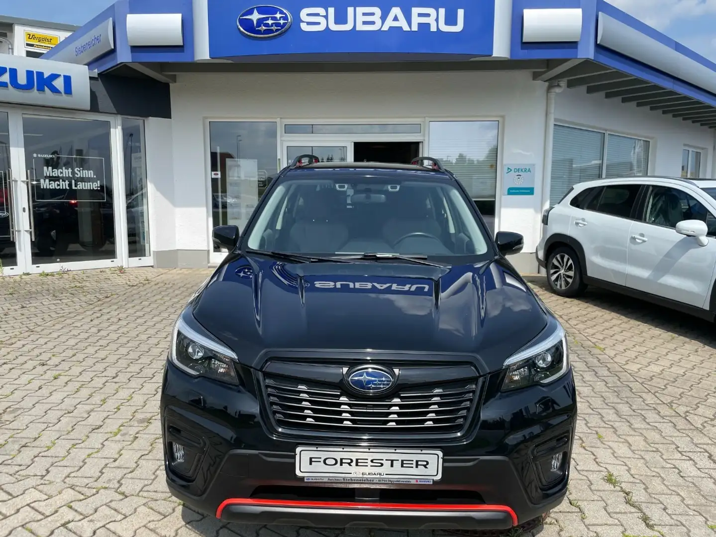 Subaru Forester 2.0ie Edition Sport 40*LED*DAB+*AHZV Negro - 1