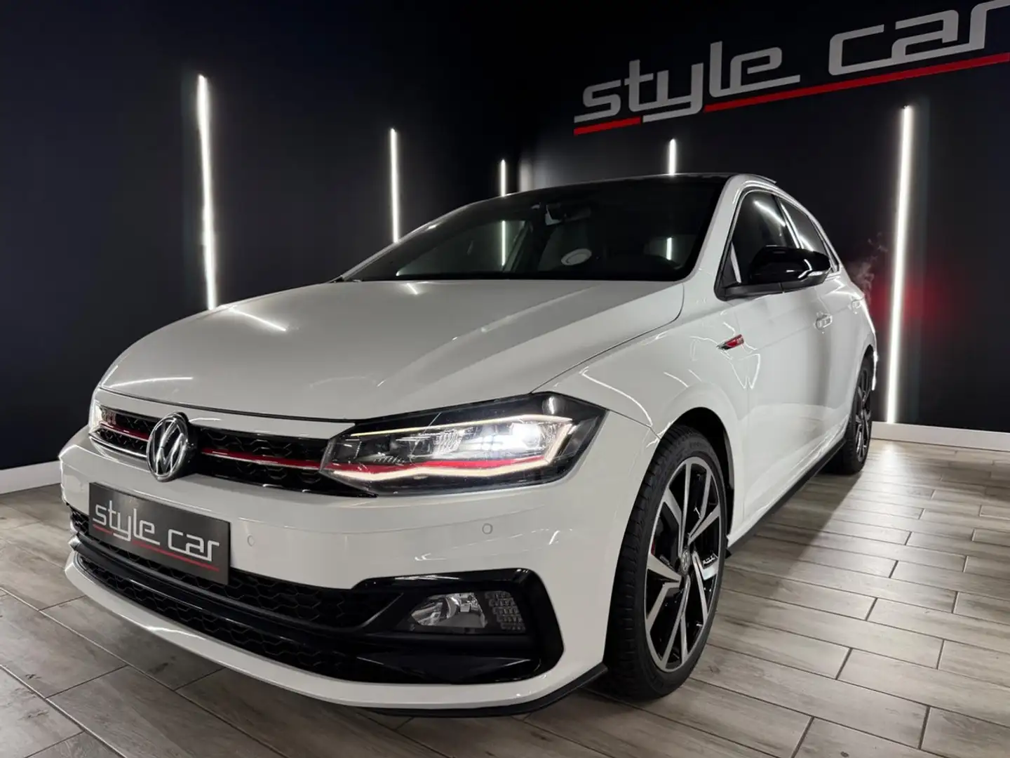 Volkswagen Polo 2.0 TSI GTI DSG Blanco - 1