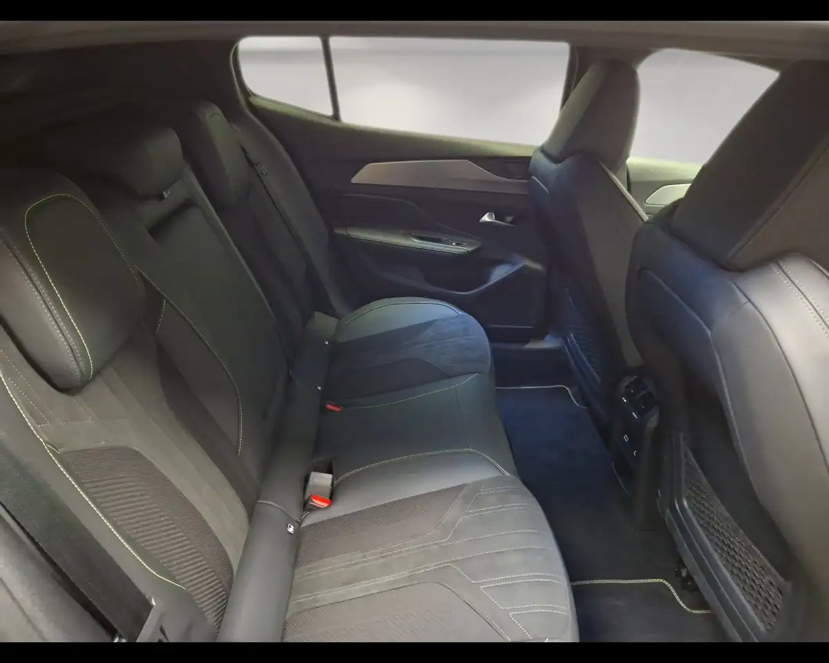 Peugeot 408 1.6 hybrid phev GT 225cv e-eat8 8