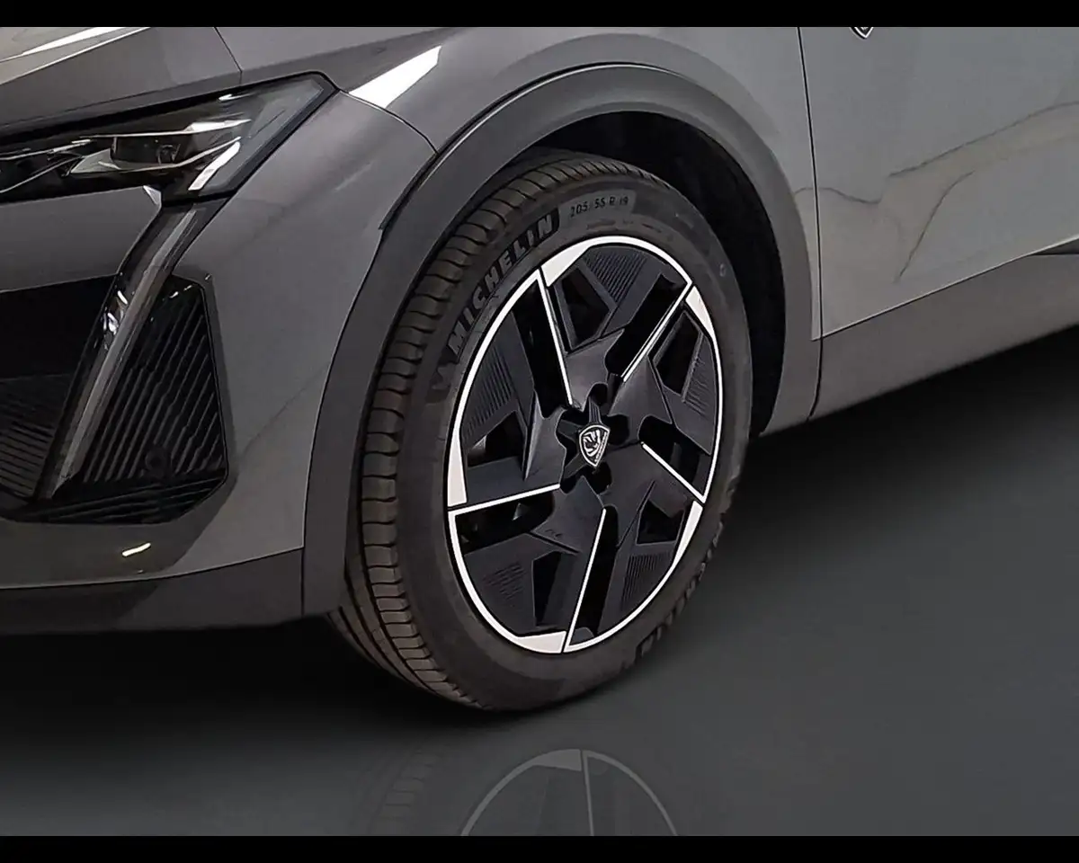 Peugeot 408 1.6 hybrid phev GT 225cv e-eat8 15