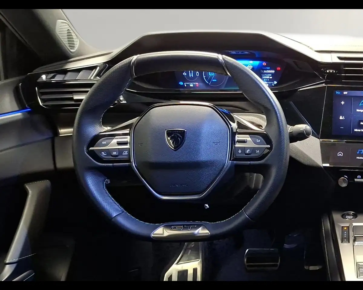 Peugeot 408 1.6 hybrid phev GT 225cv e-eat8 10