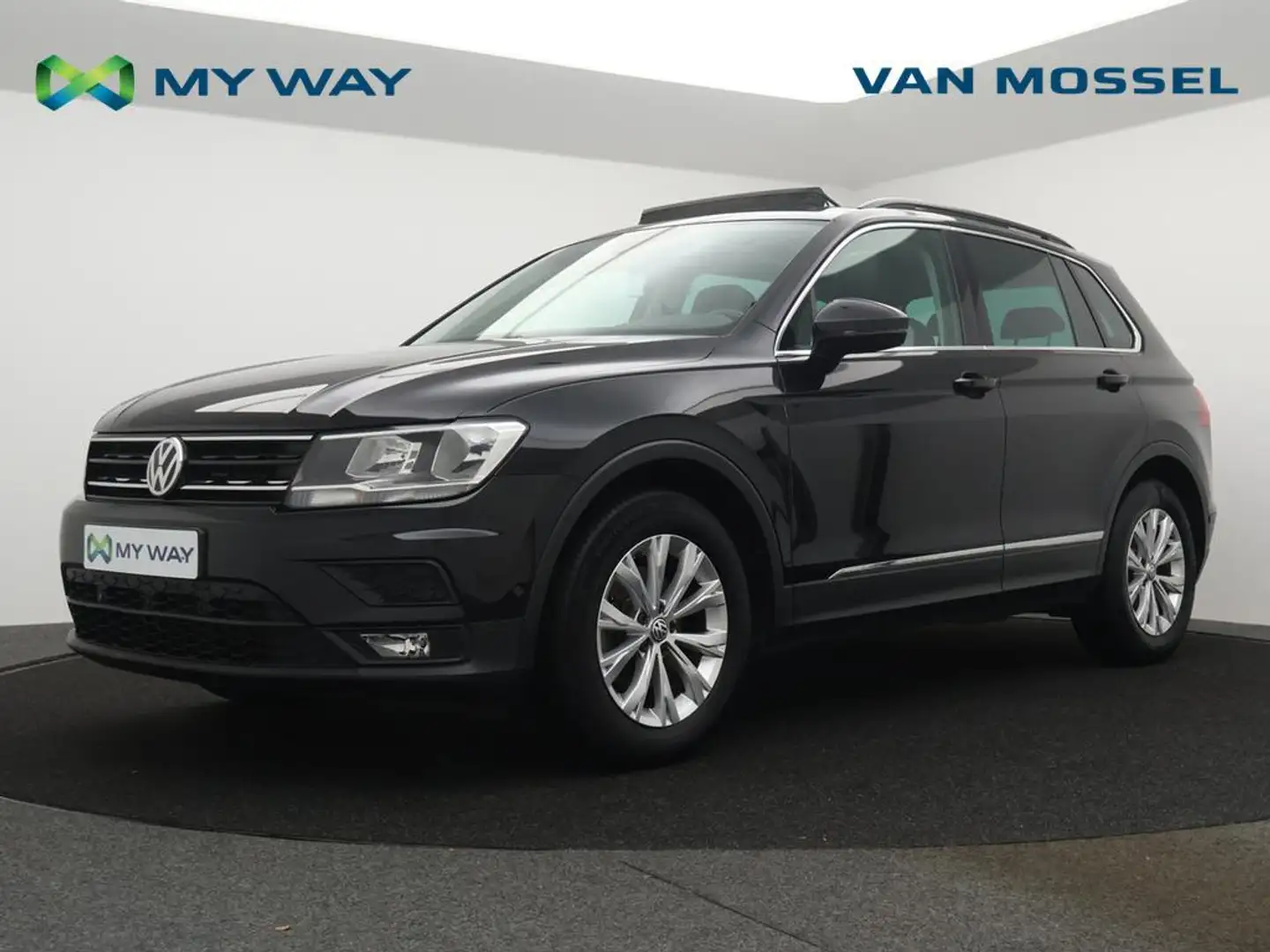 Volkswagen Tiguan Comfortline 1.5TSI 150PK *PANODAK*TREKHAAK*360° CAMERA*WIT LEDER*ACC*NAVI*...* Noir - 1