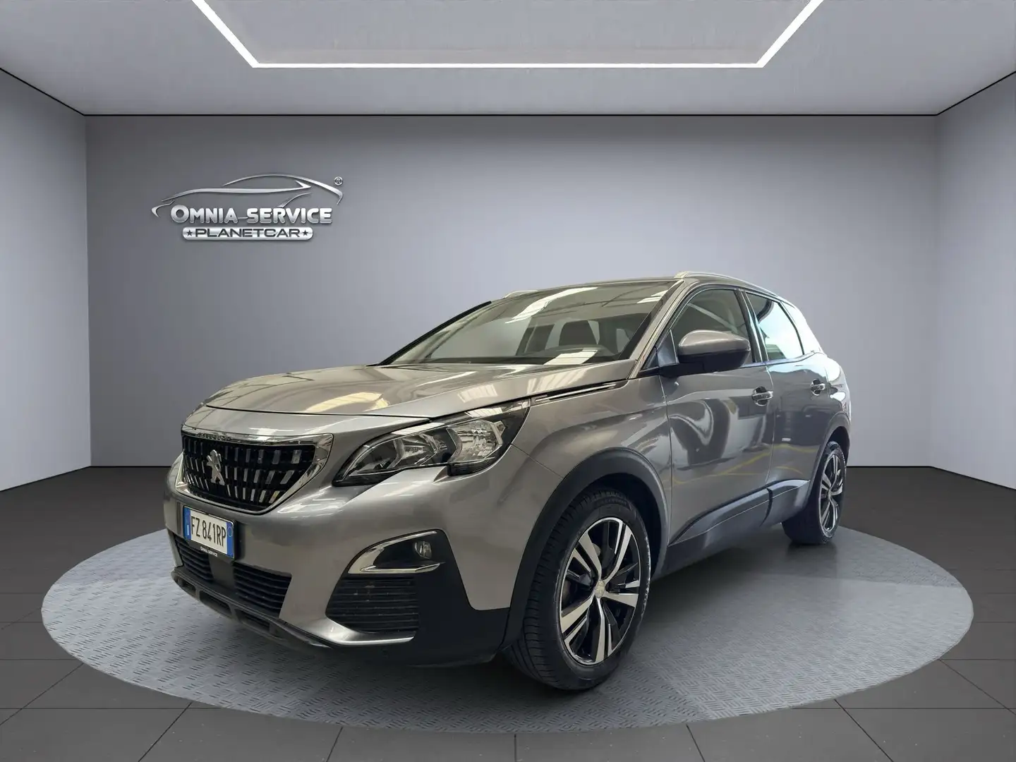 Peugeot 3008 3008 1.5 bluehdi Allure s Ezüst - 1