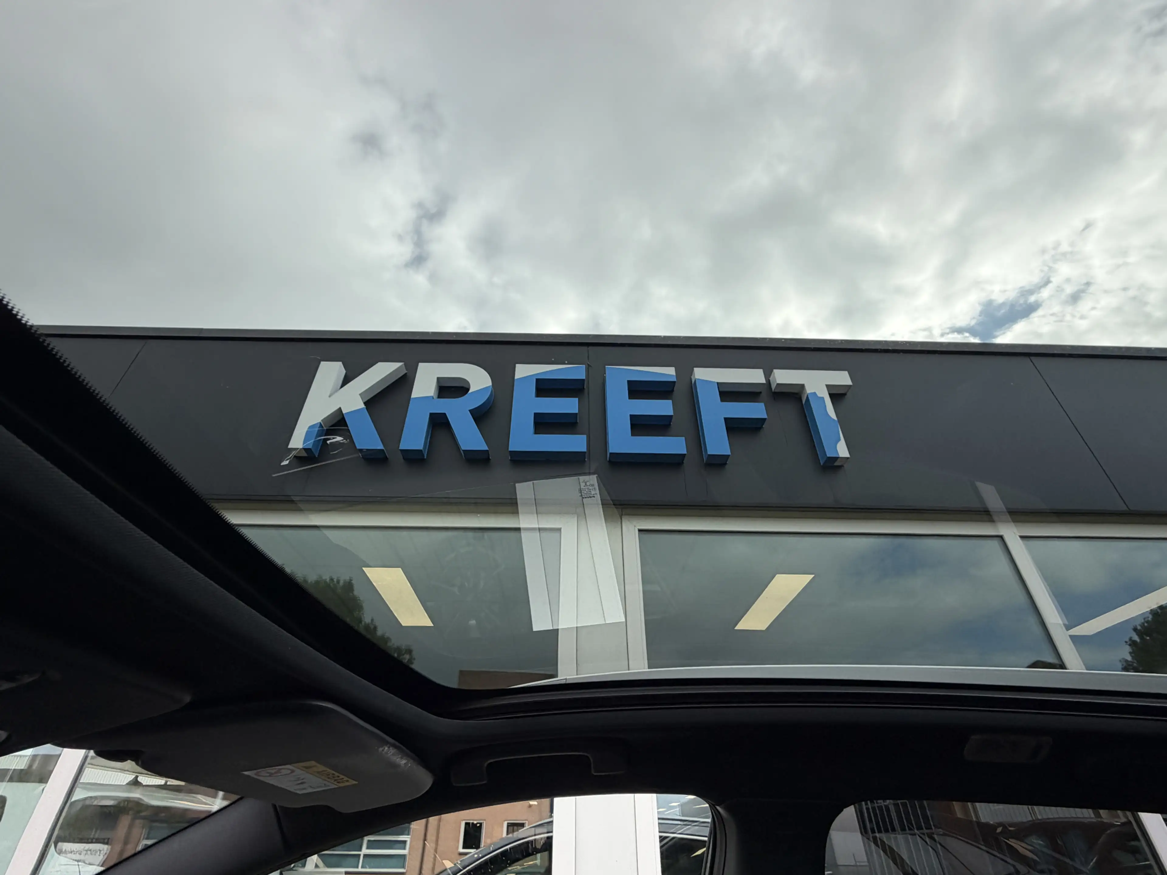 Nissan Qashqai 1.3 DIG-T Tekna + Trekhaak | Panorama — photo 28