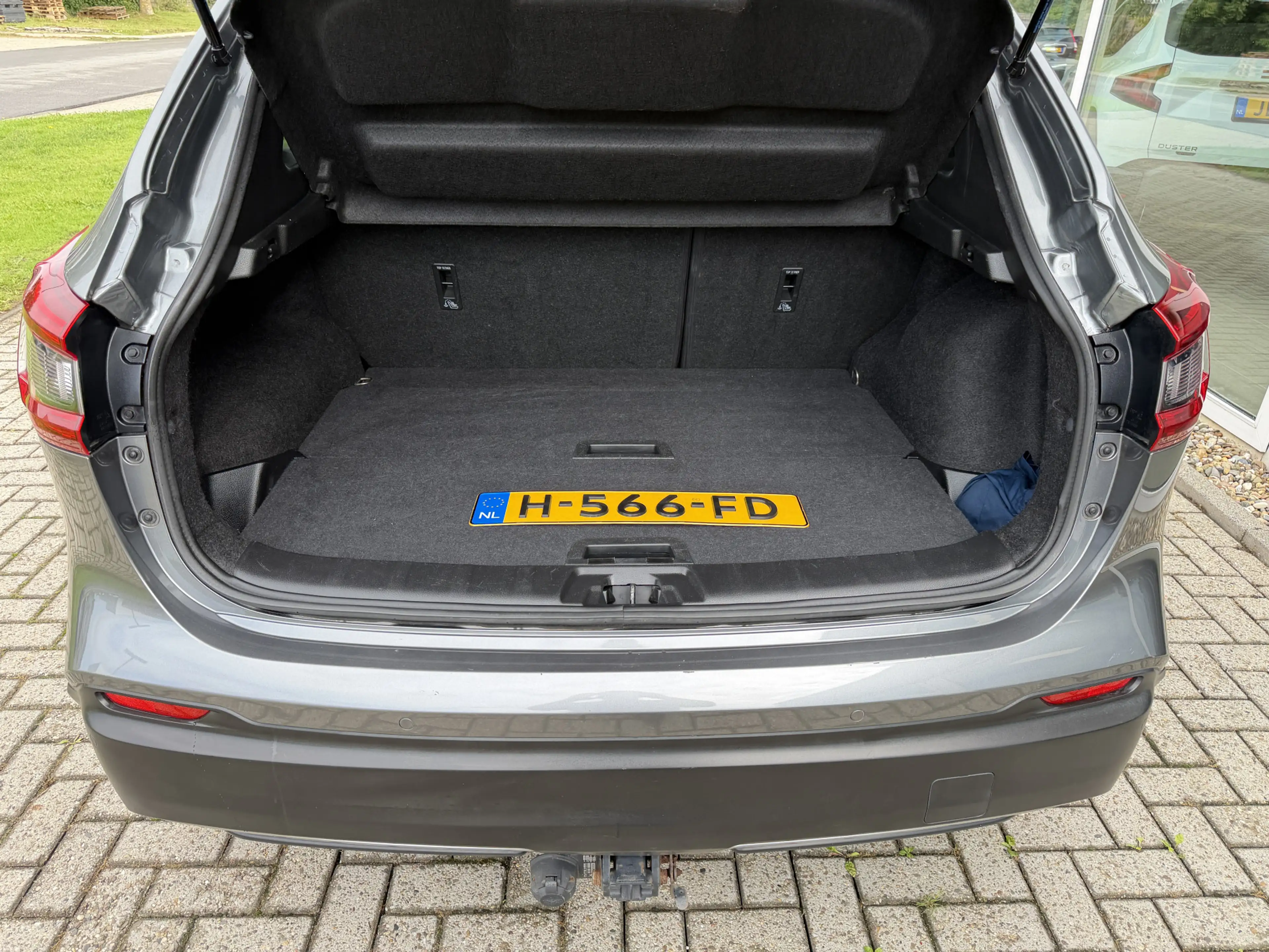 Nissan Qashqai 1.3 DIG-T Tekna + Trekhaak | Panorama — photo 11