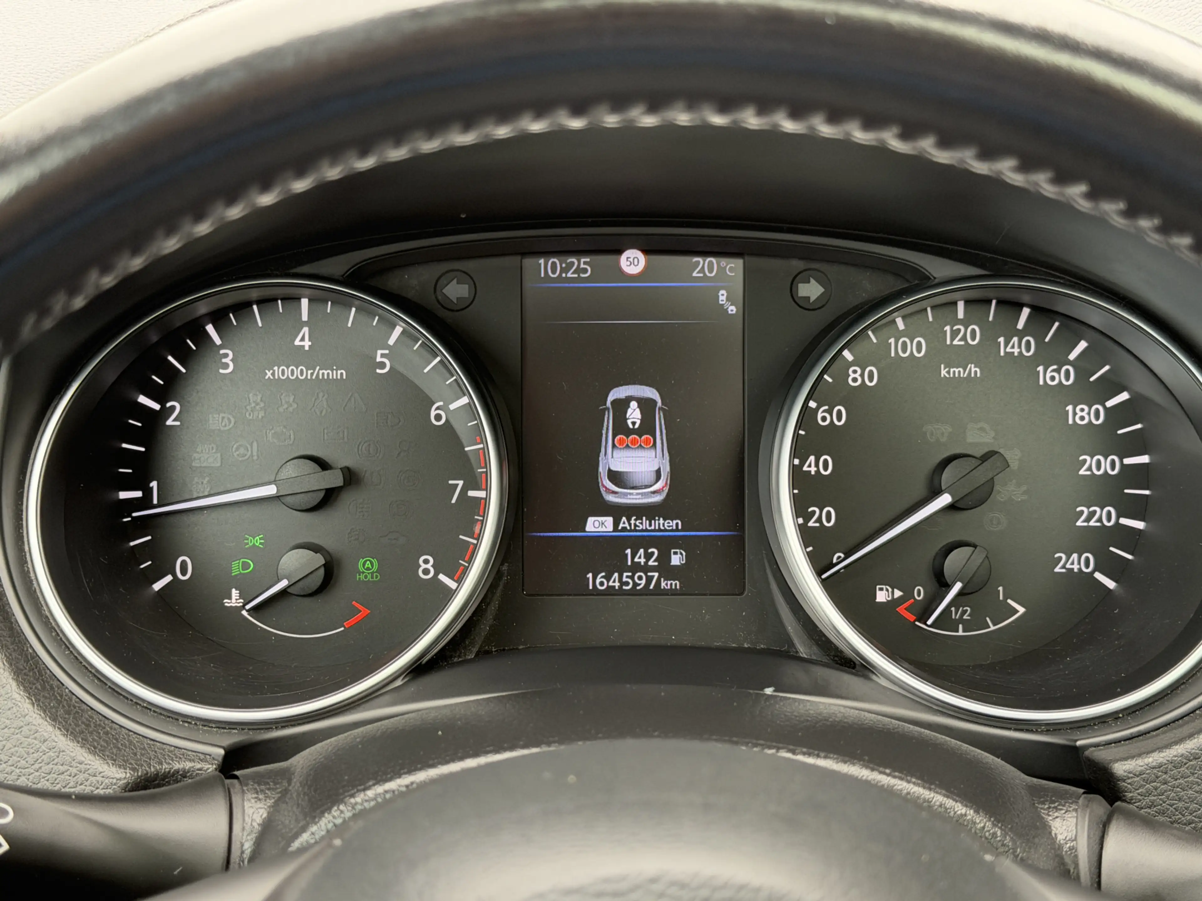 Nissan Qashqai 1.3 DIG-T Tekna + Trekhaak | Panorama — photo 27