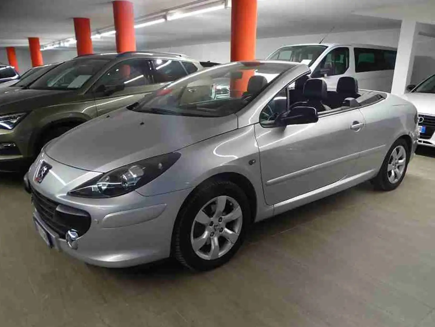 Peugeot 307 CC 1.6 16V Cabrio 110 CV Argento - 1