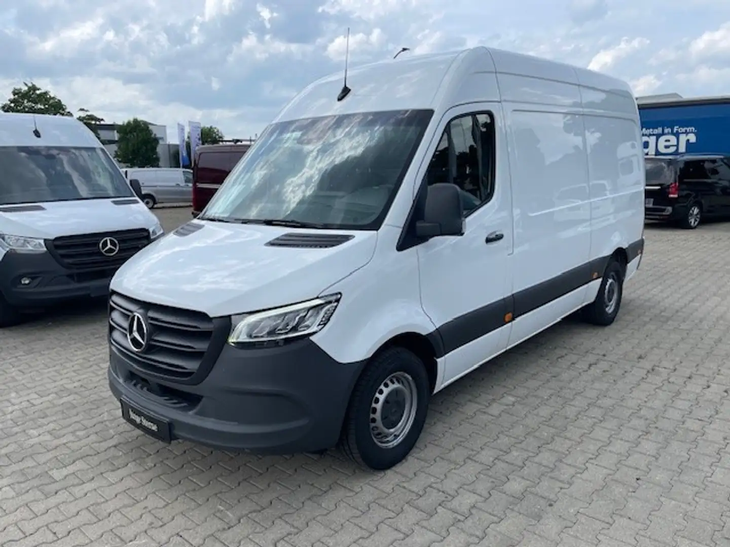 Mercedes-Benz Sprinter 317 CDI KA / MBUX / Kamera / Klima / LED / Tempoma Bianco - 2