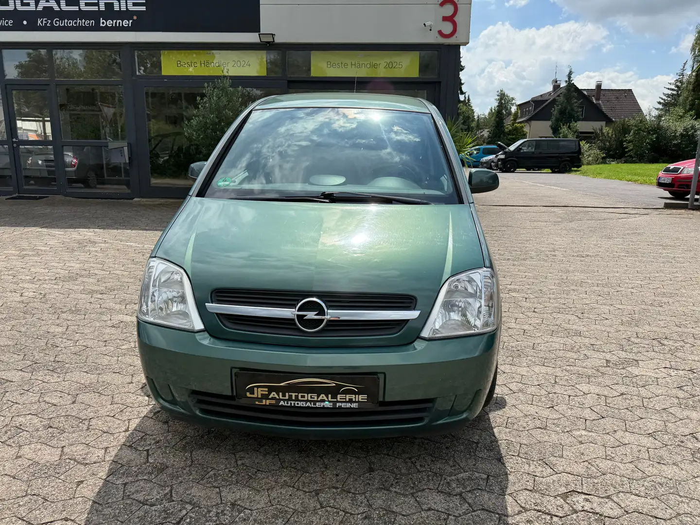 Opel Meriva 1.6 16V"2.HAND"AHK"KLIMA"TÜV/08/2026 Grün - 2