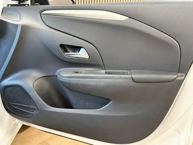 Opel Corsa view 15