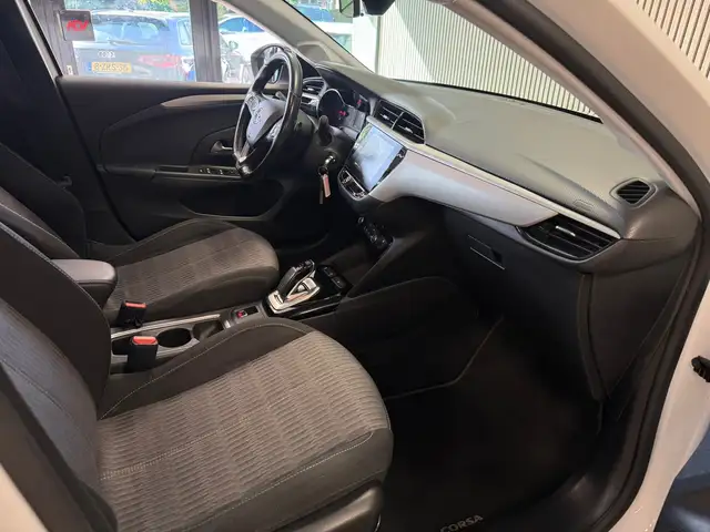 Opel Corsa view 14