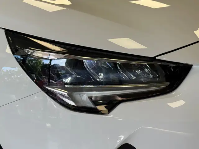 Opel Corsa view 5