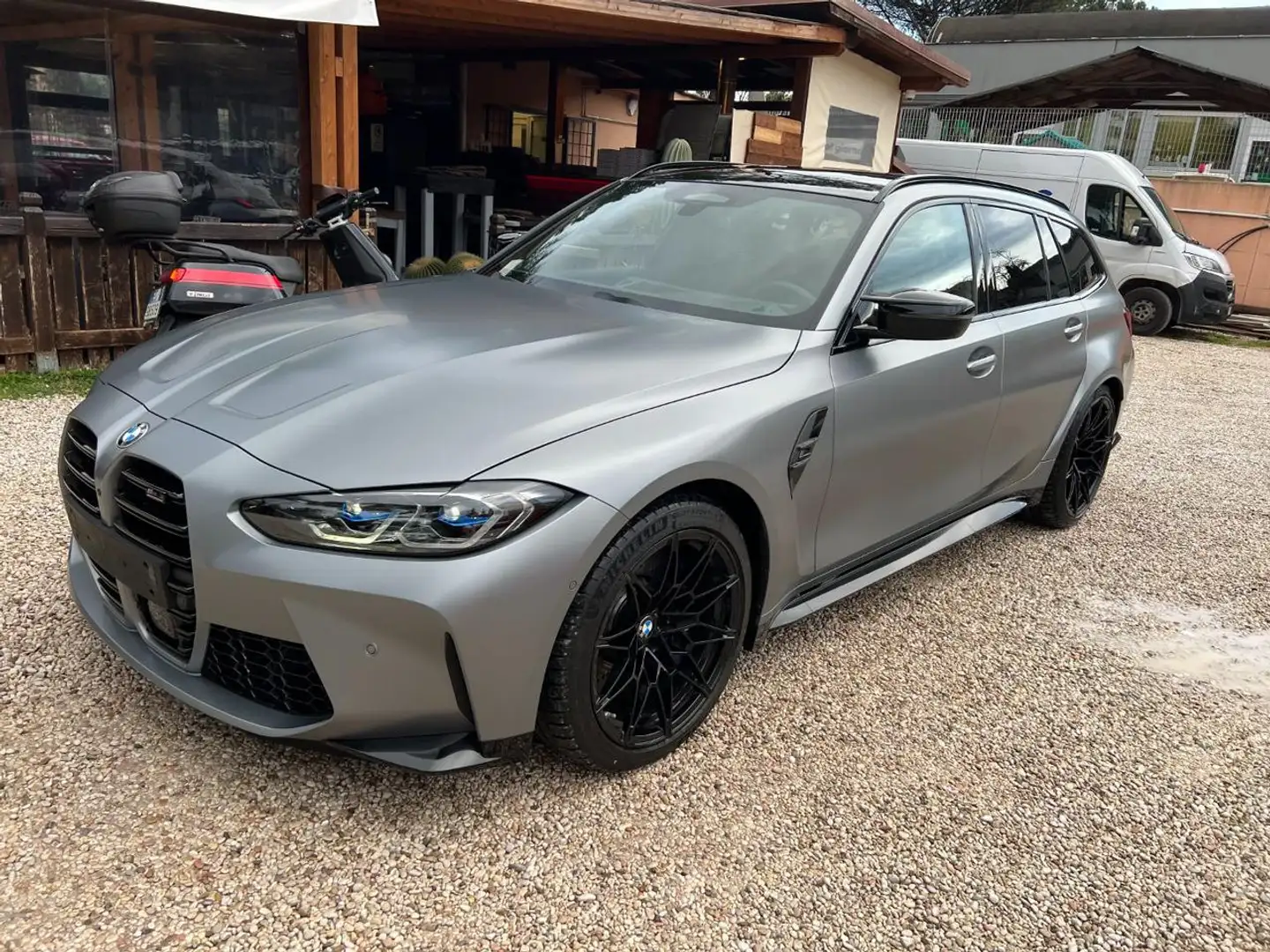 BMW M3 Touring M xDrive Competition Grigio - 2