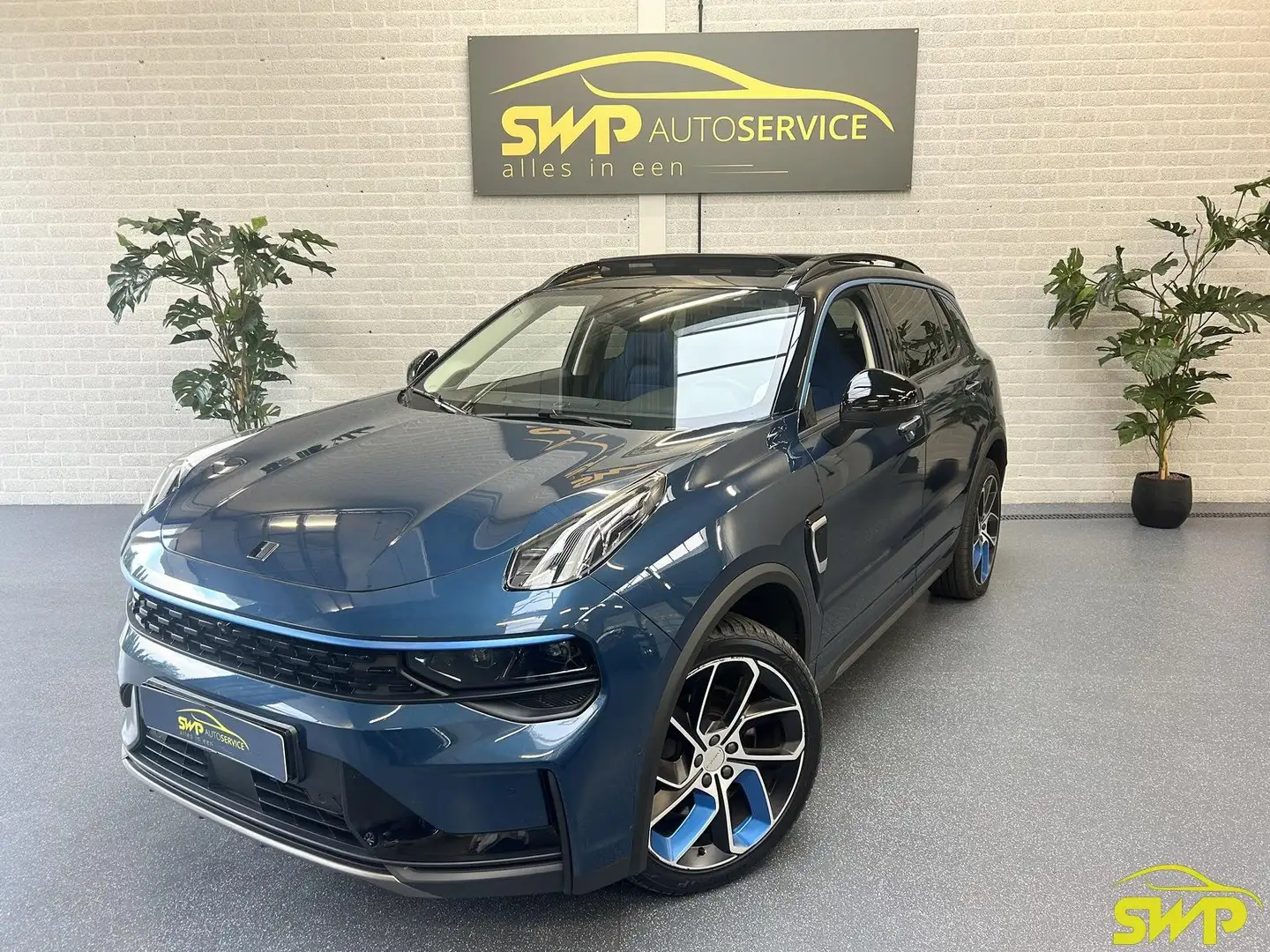 Lynk & Co 01 1.5 | PHEV | Pano | 360 - 1