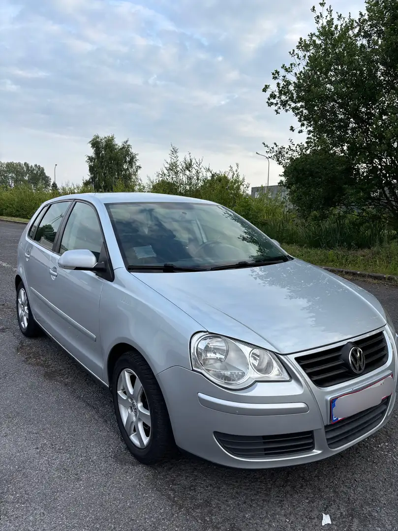 Volkswagen Polo 1.2 Tour Edition Grijs - 1