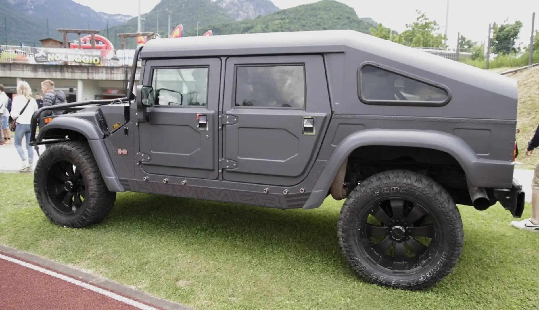 HUMMER H1 SlantBack - 2