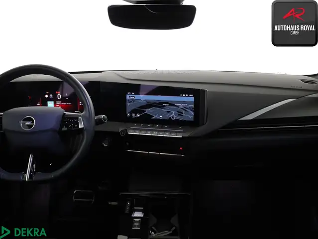 Opel Astra view 9