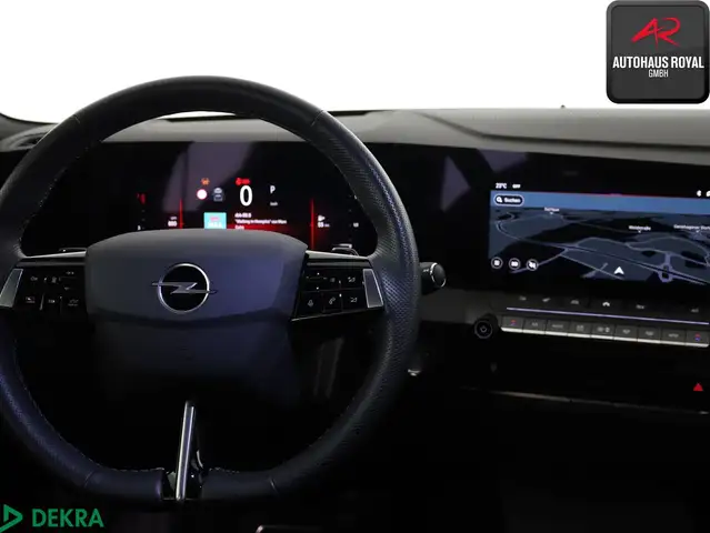 Opel Astra view 15