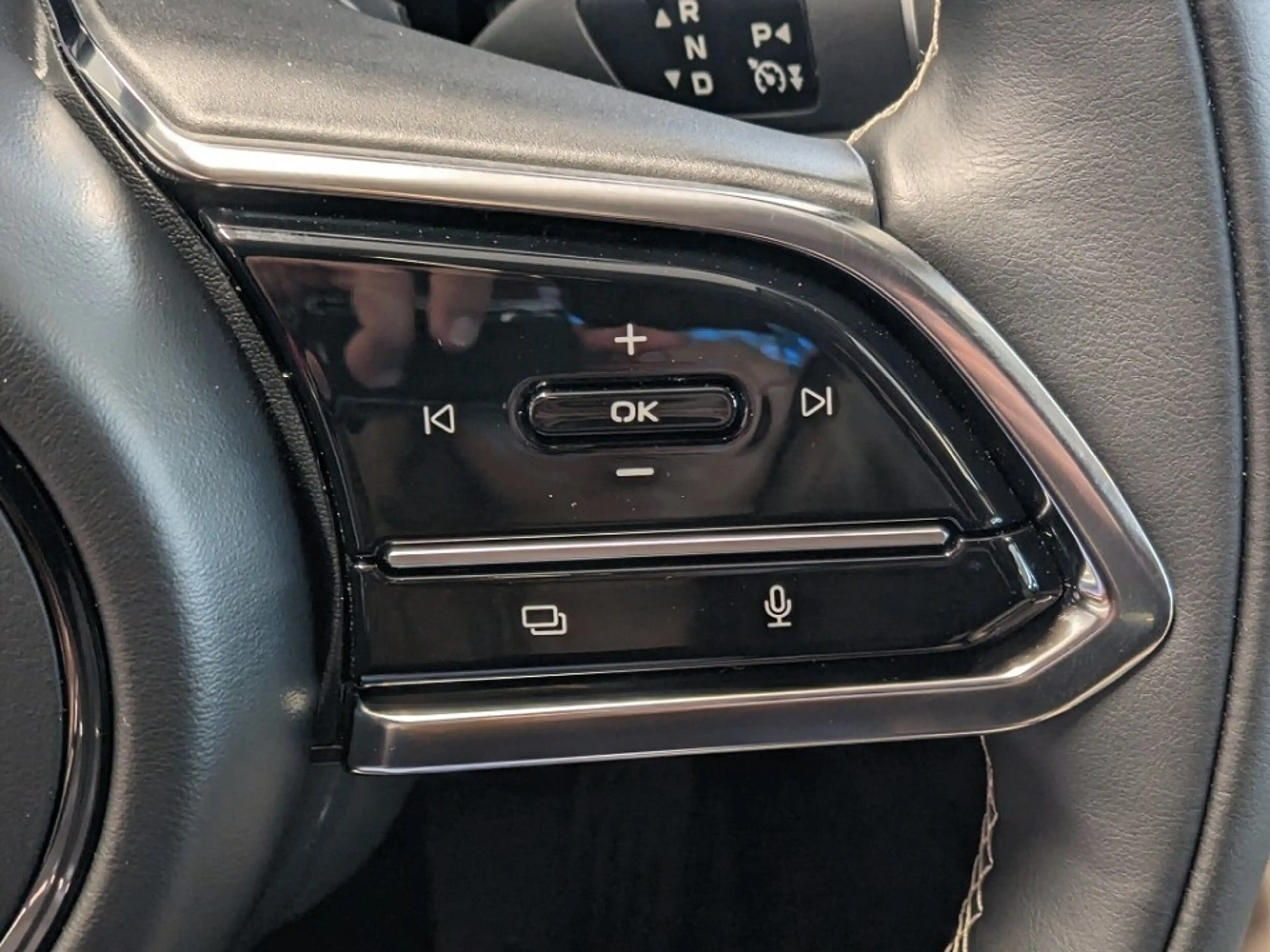 Mazda 6e EV (258PS) Takumi Leder Weiss Panodach NEU — photo 12