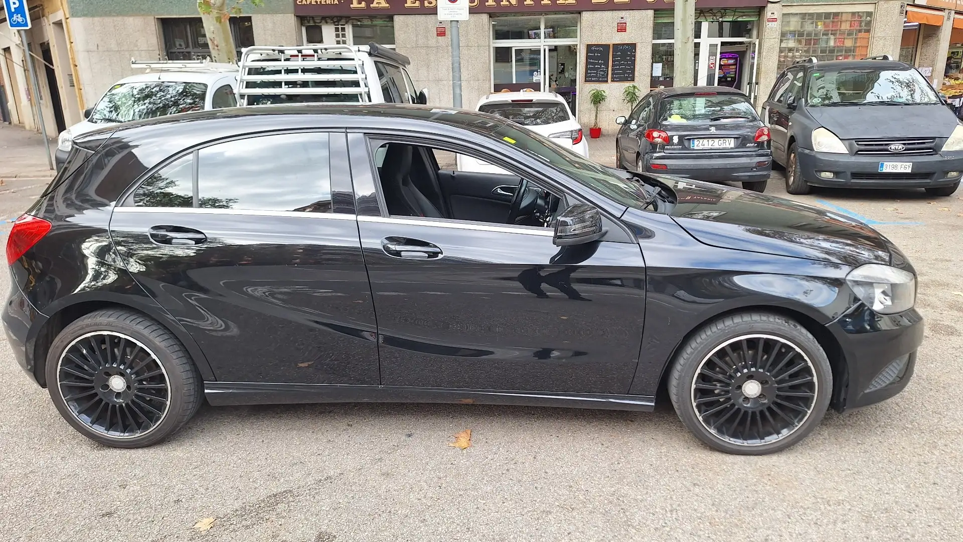 Mercedes-Benz 180 - 2