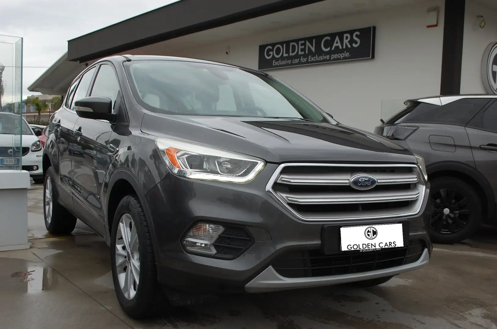 Ford Kuga 2.0 tdci 150CV Vignale Uff Italy Navi Led USB Clim Grigio - 1