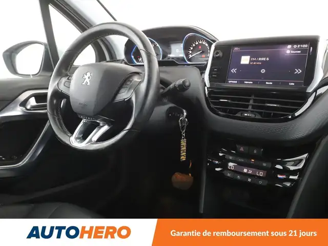 Peugeot 2008 view 12