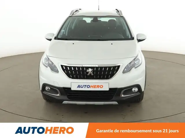 Peugeot 2008 view 9