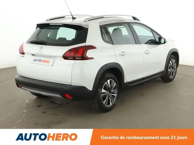 Peugeot 2008 view 6