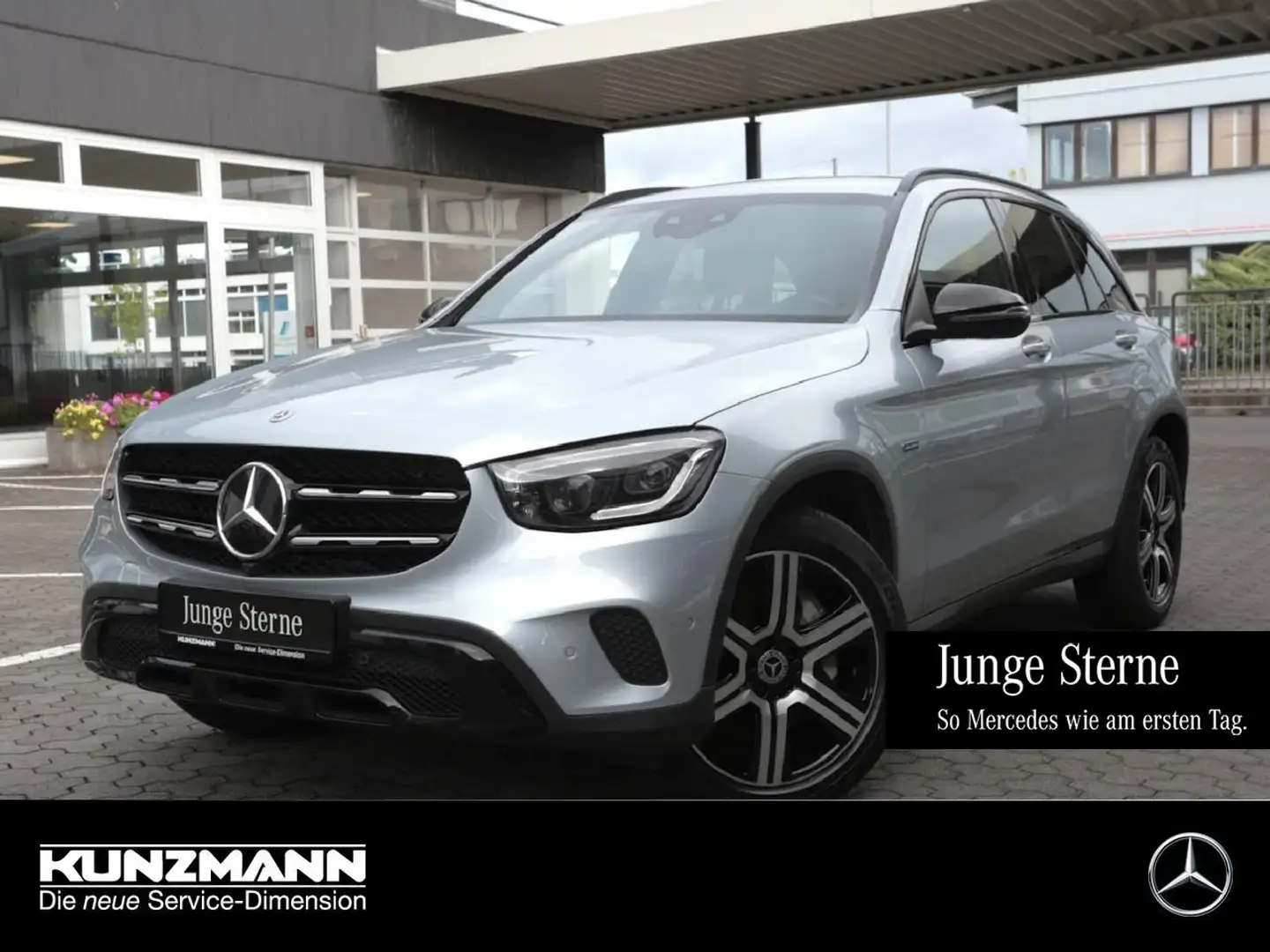Mercedes-Benz GLC 300 e 4M Night MBUXNavi+ EasyPack 360° AHK Argent - 1