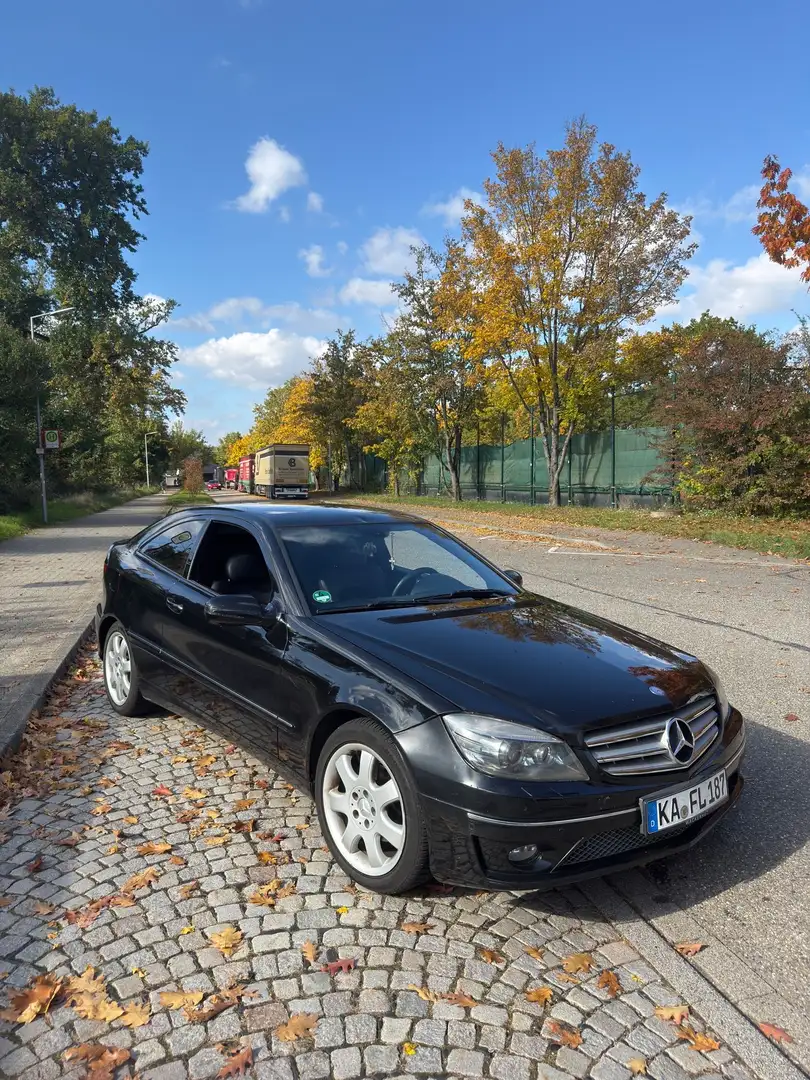 Mercedes-Benz CL 220 - 1
