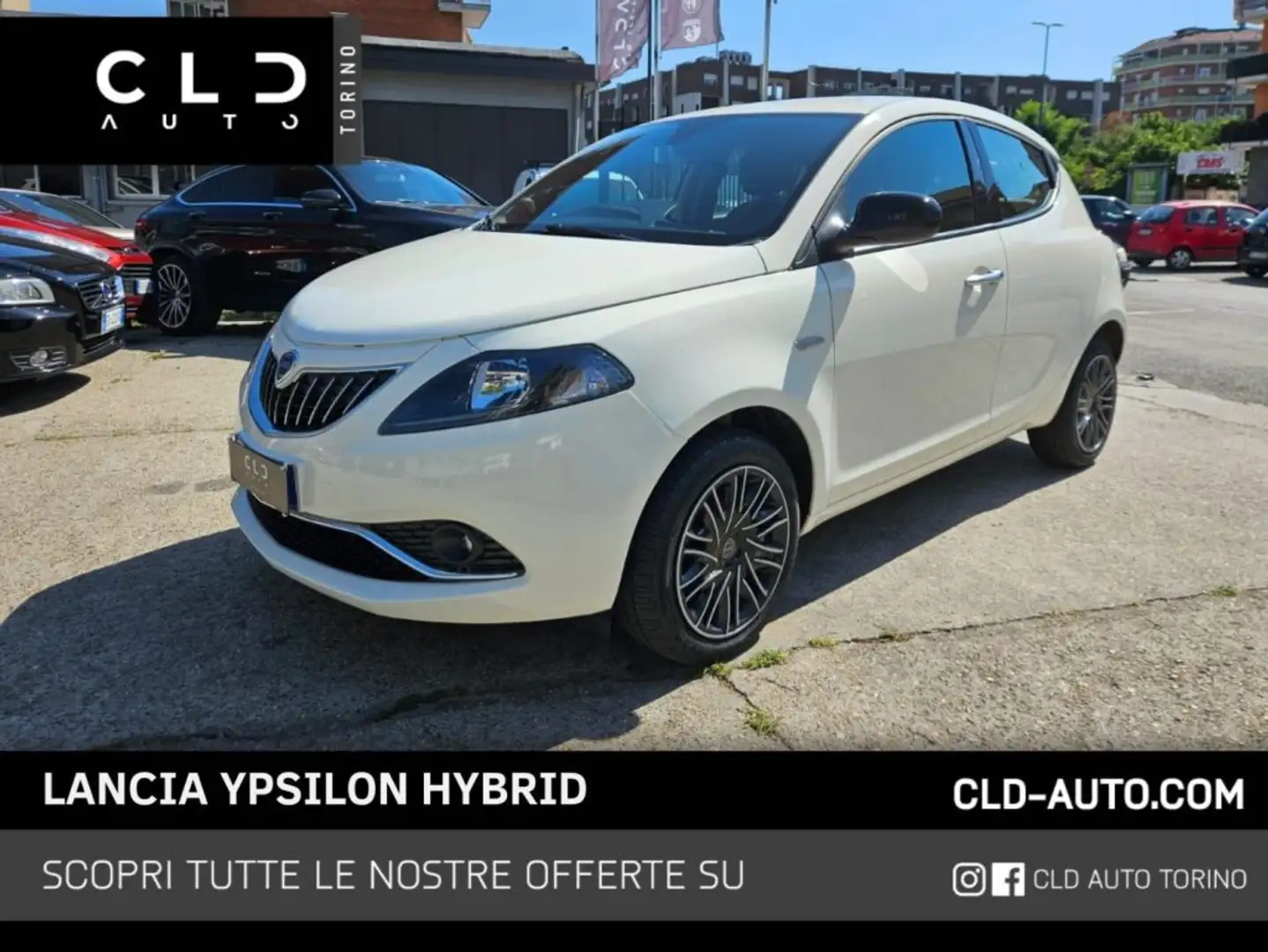 Lancia Ypsilon 1.0 FireFly 5 porte S&S Hybrid Bianco - 1
