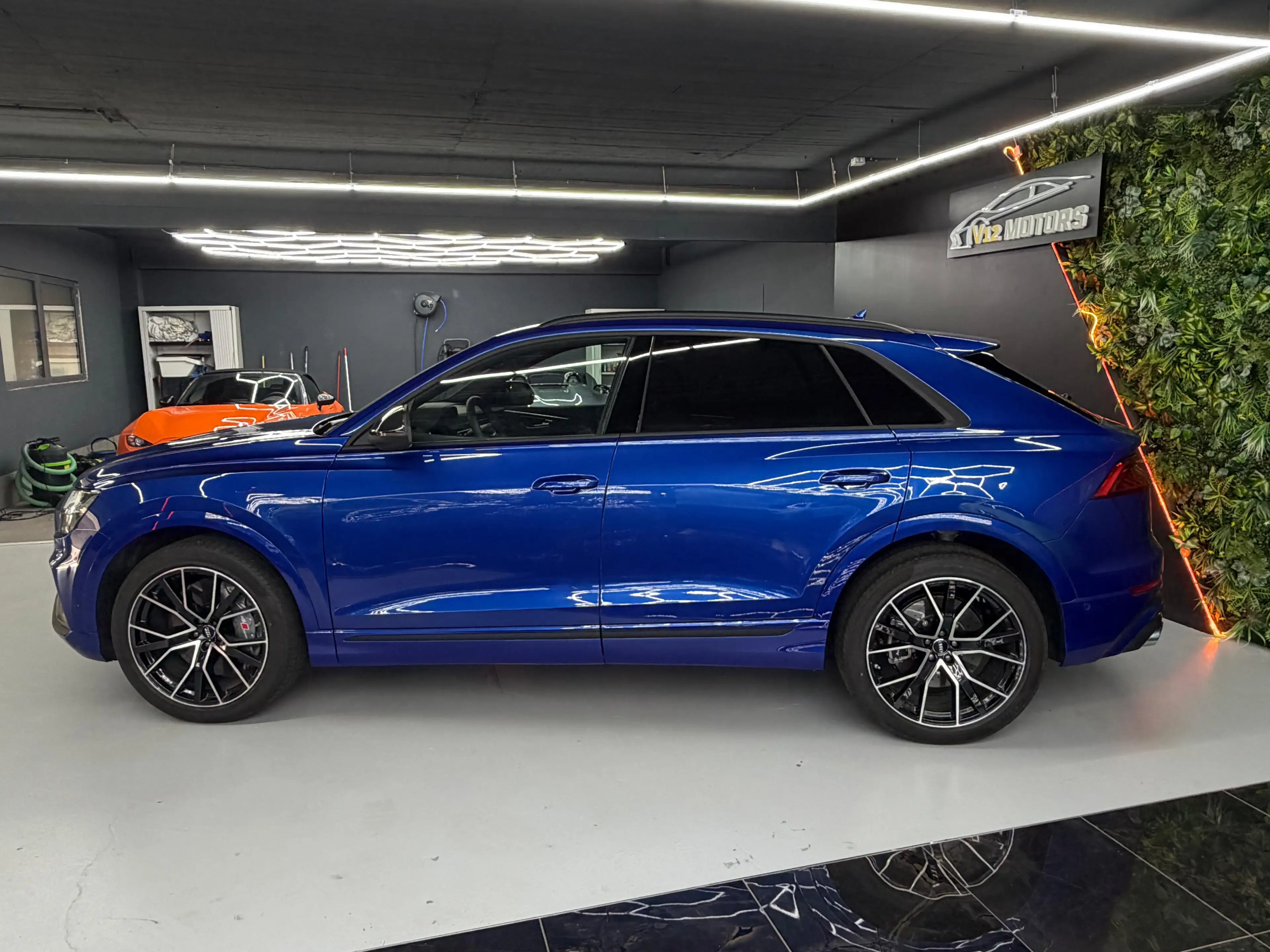 Audi SQ8 TDI V8 Exclusive Keramik B&O *** 19.000kms* — photo 2