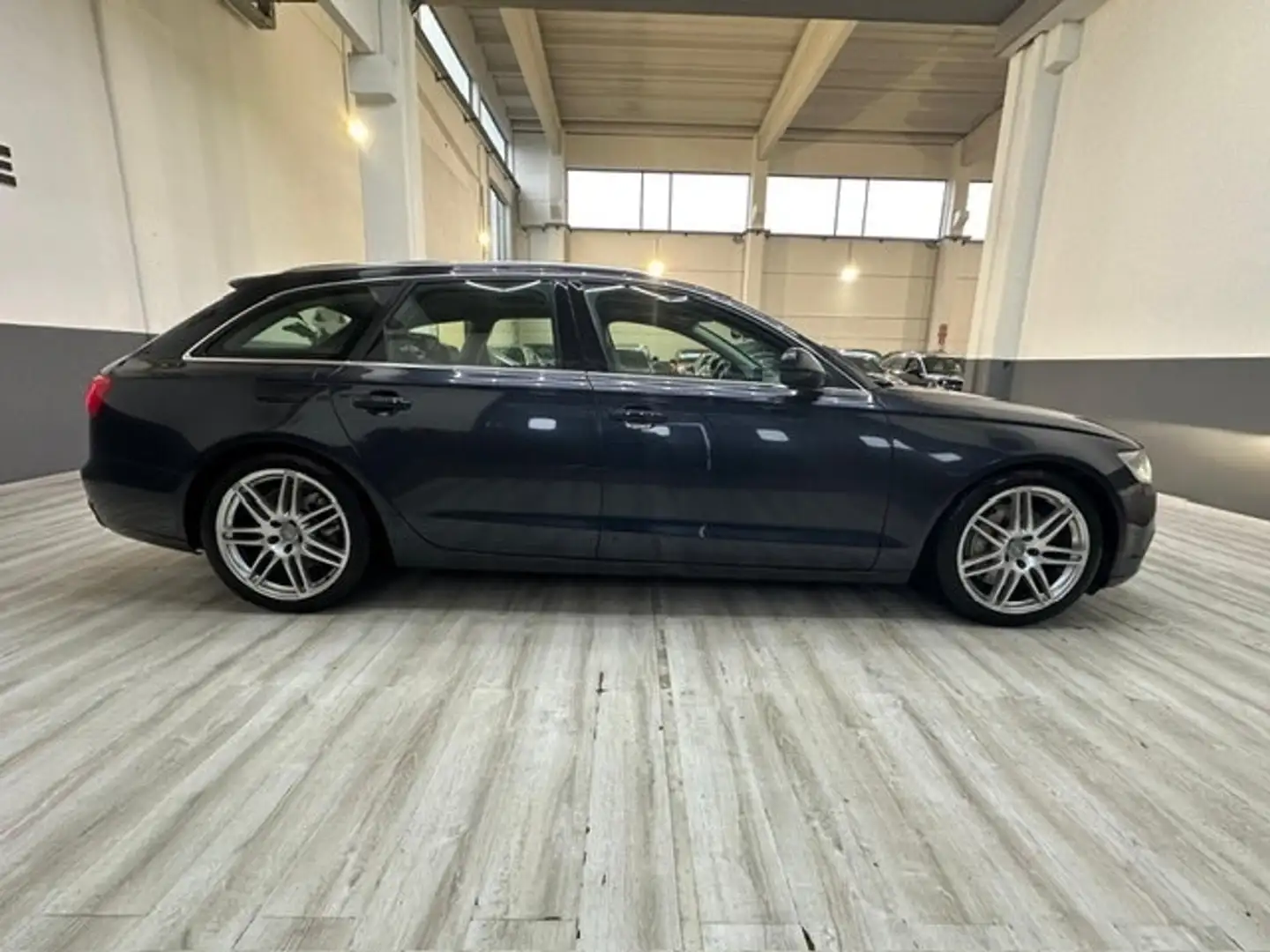 Audi A6 A6 Avant 3.0 TFSI quattro S tronic Advanced Bleu - 2