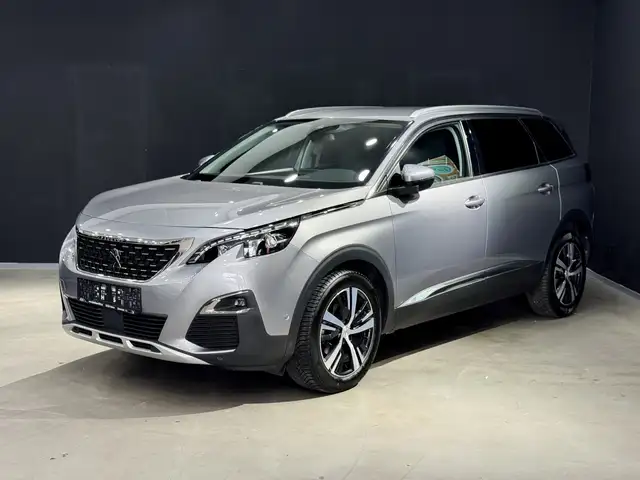 Peugeot 5008 Allure*7 Sitzer*NAVI*Zahnriemen NEU*Kamera*VOLL Digi.*Sound*
