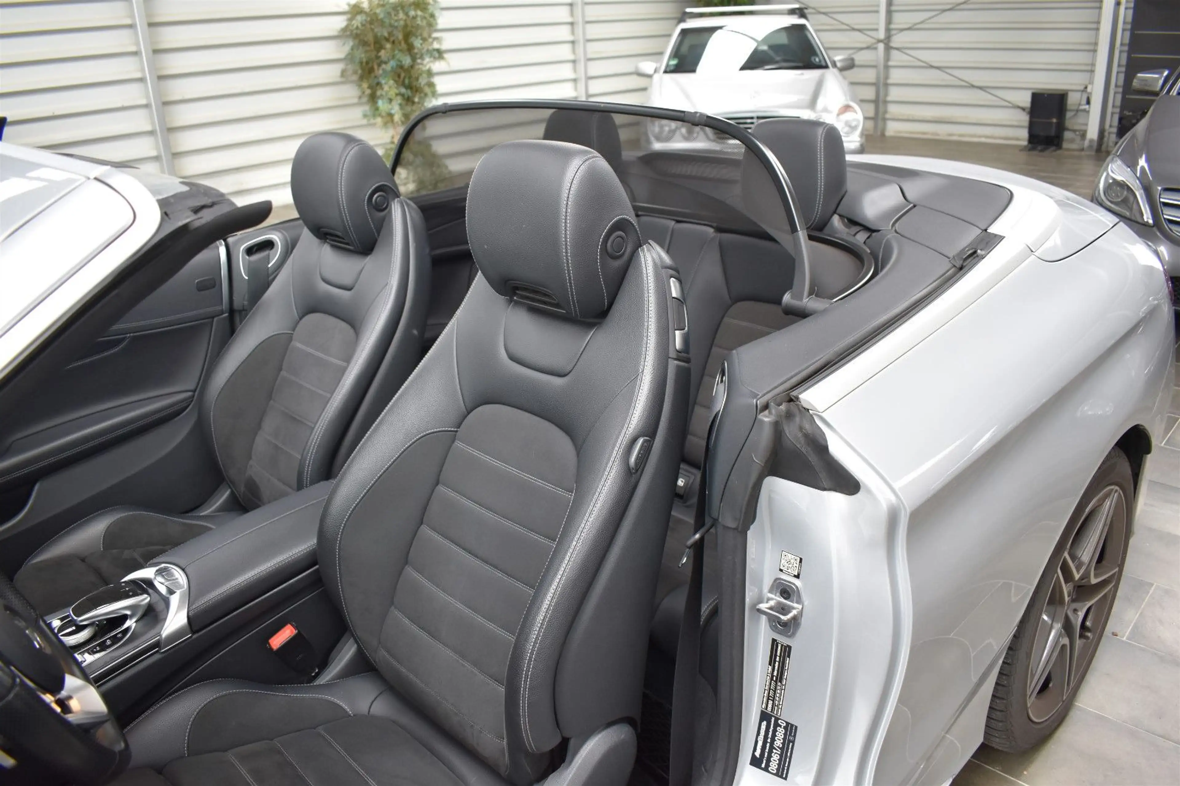 Mercedes-Benz C 180 AMG AUTOMATIK — photo 12