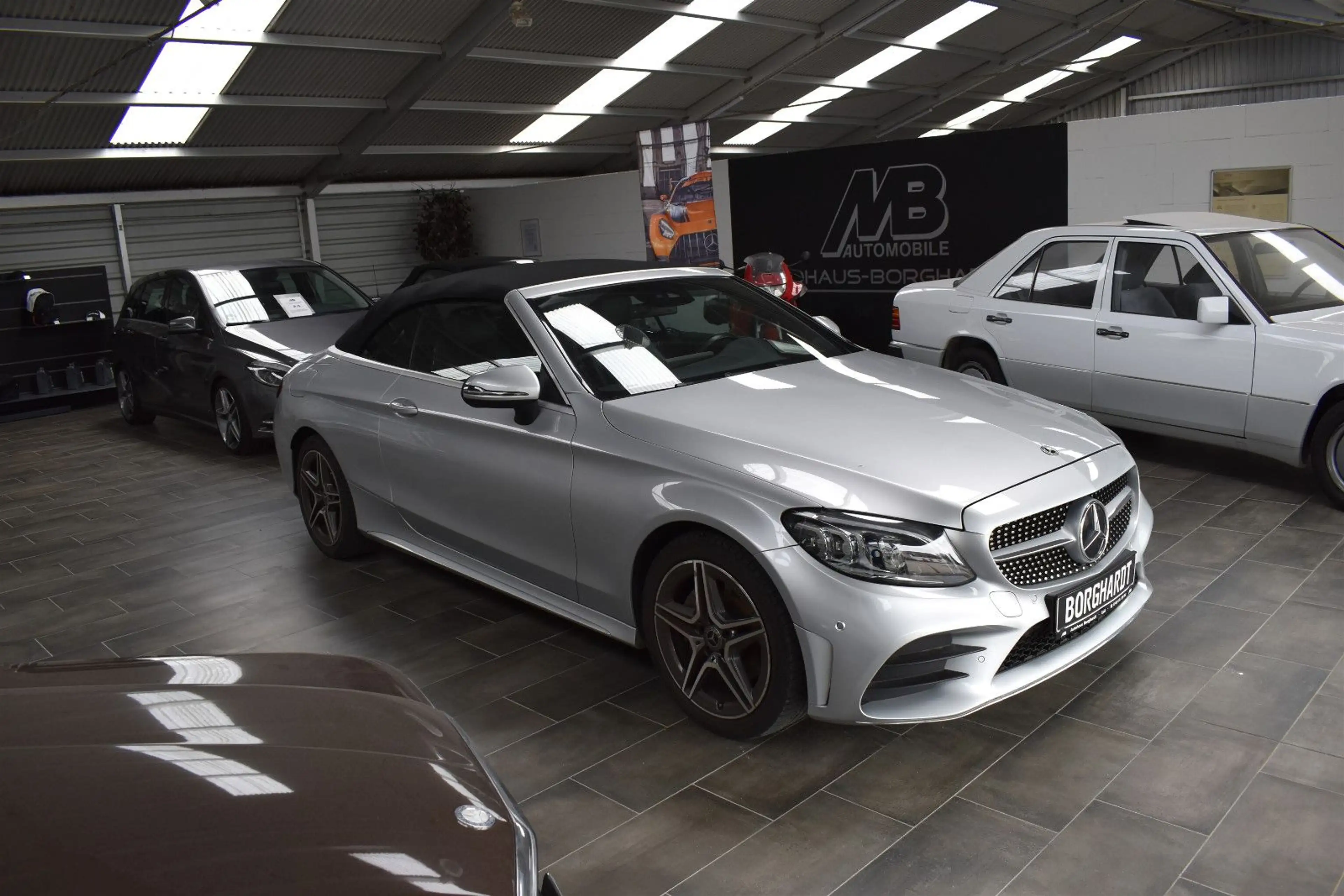 Mercedes-Benz C 180 AMG AUTOMATIK — photo 3