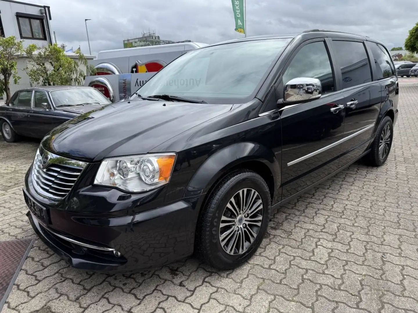 Lancia Voyager 2.8 Multijet 16v S Nero - 1