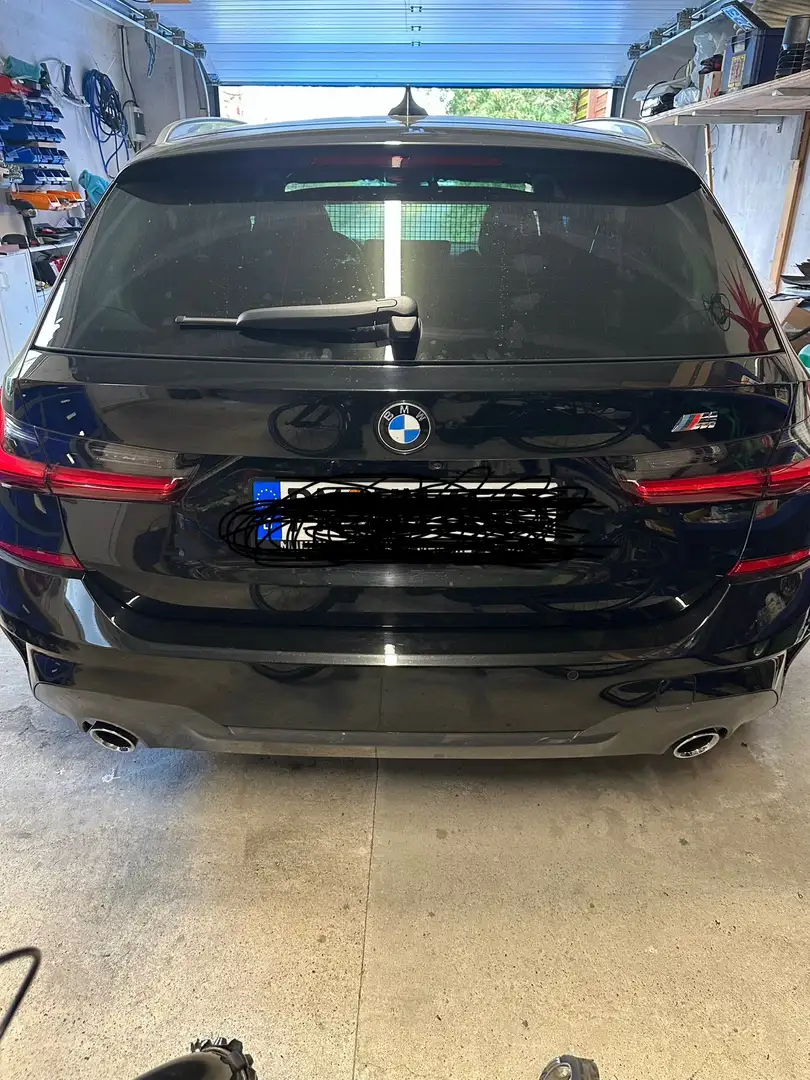 BMW 320 320i Touring Aut. M Sport Schwarz - 2