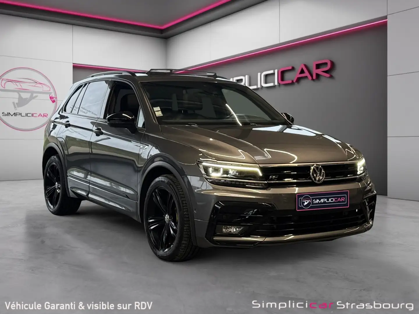 Volkswagen Tiguan Black R-Line Grau - 1