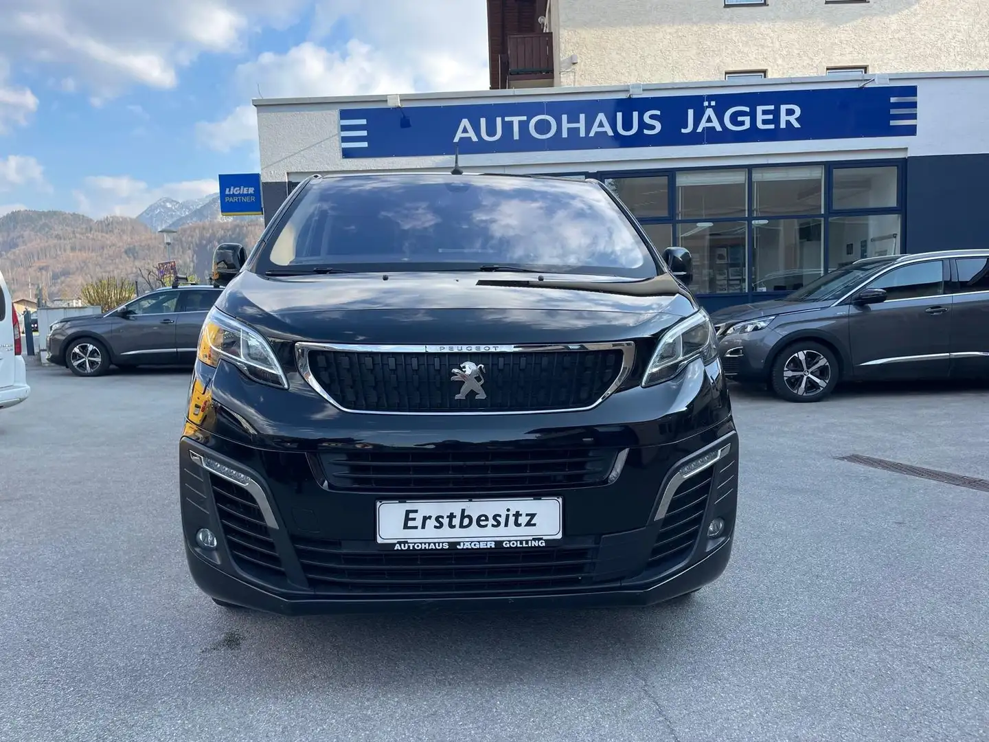 Peugeot Traveller Traveller Business VIP L2 BlueHDI 180 S Schwarz - 1