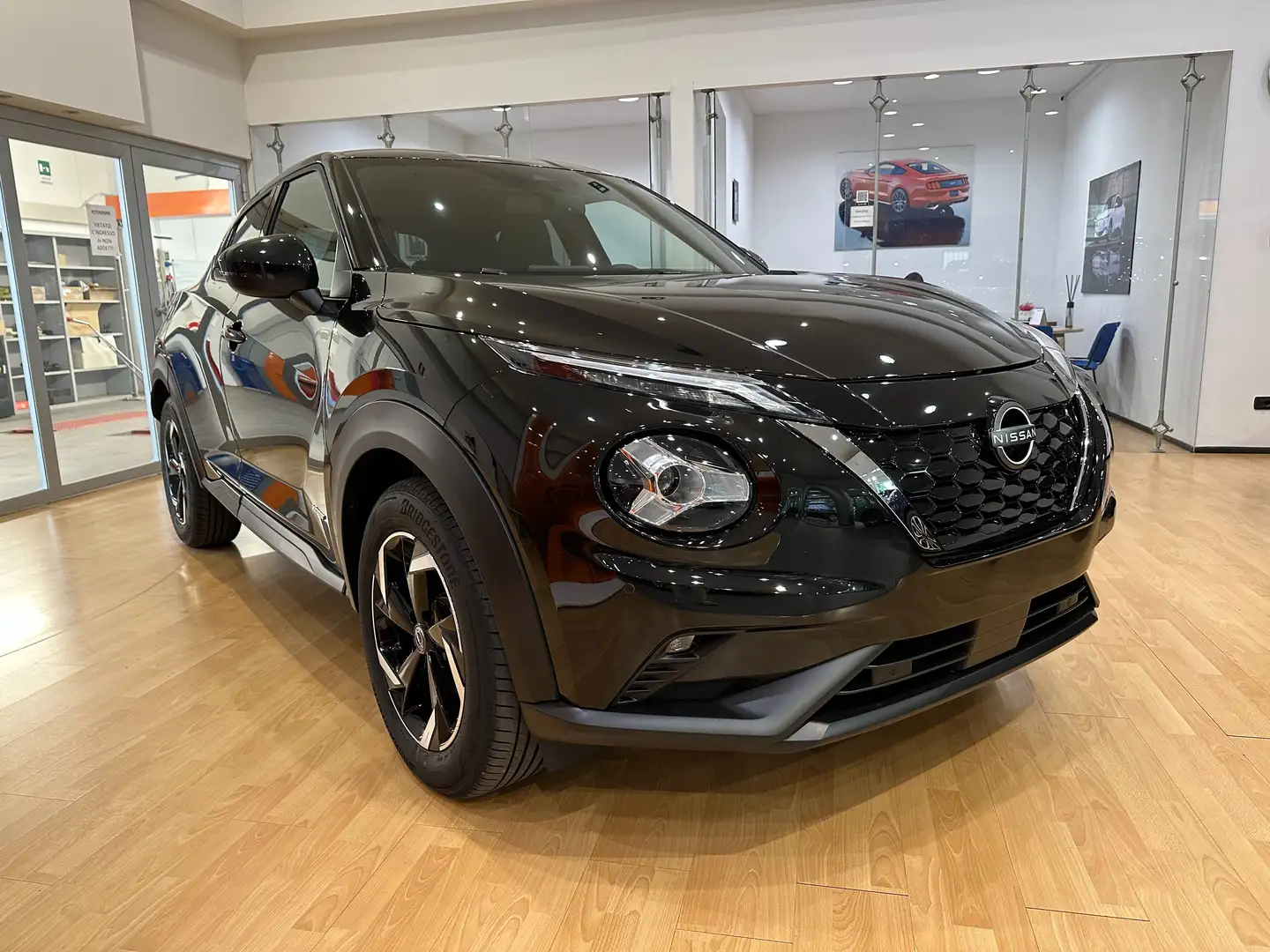 Nissan Juke N-Connecta PREZZO CON FINANZIAMENTO Nero - 2