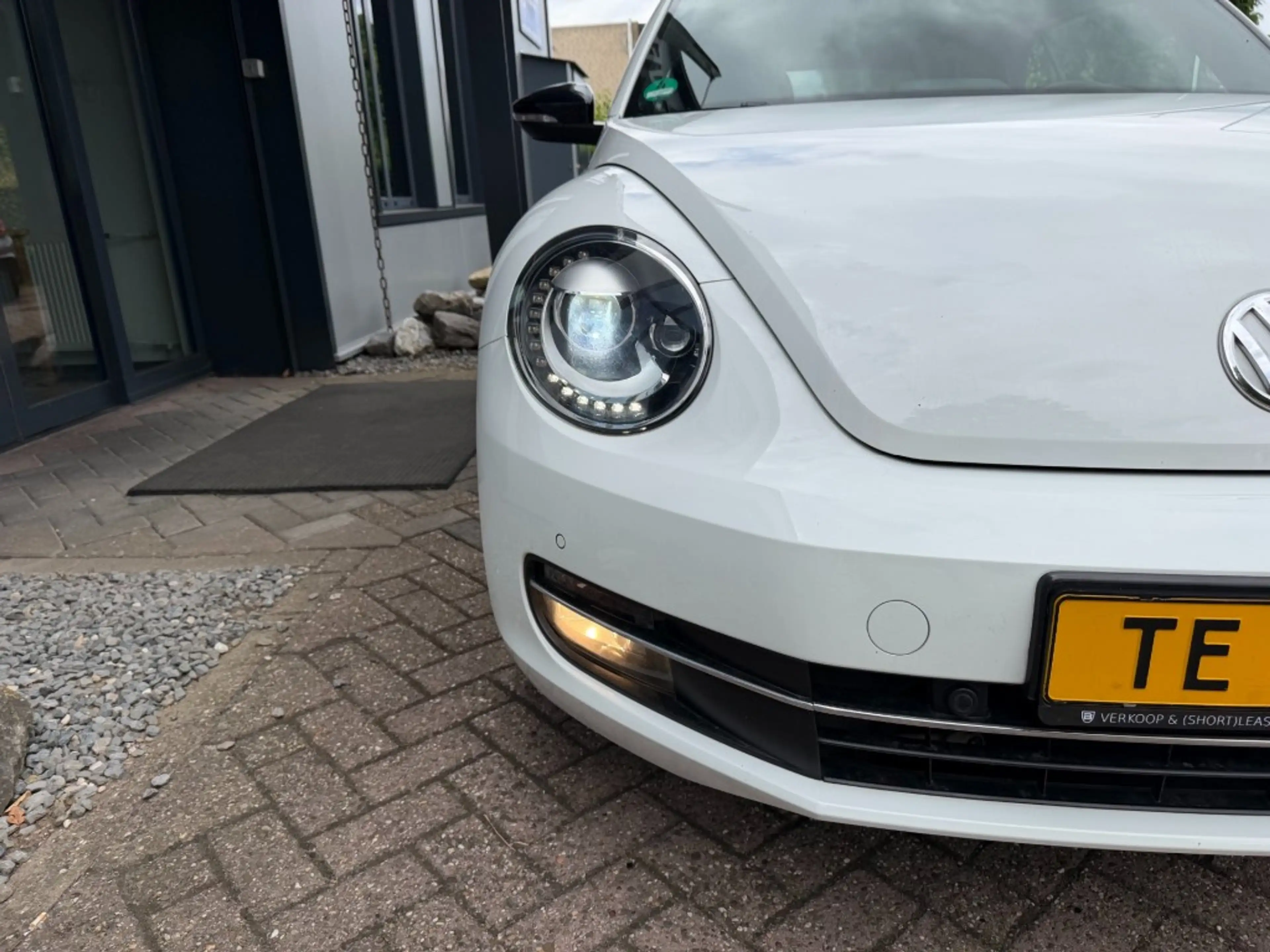 Volkswagen Beetle Cabriolet 1.2 TSI Club 105PK Navi, PDC, Climatcntr — photo 8