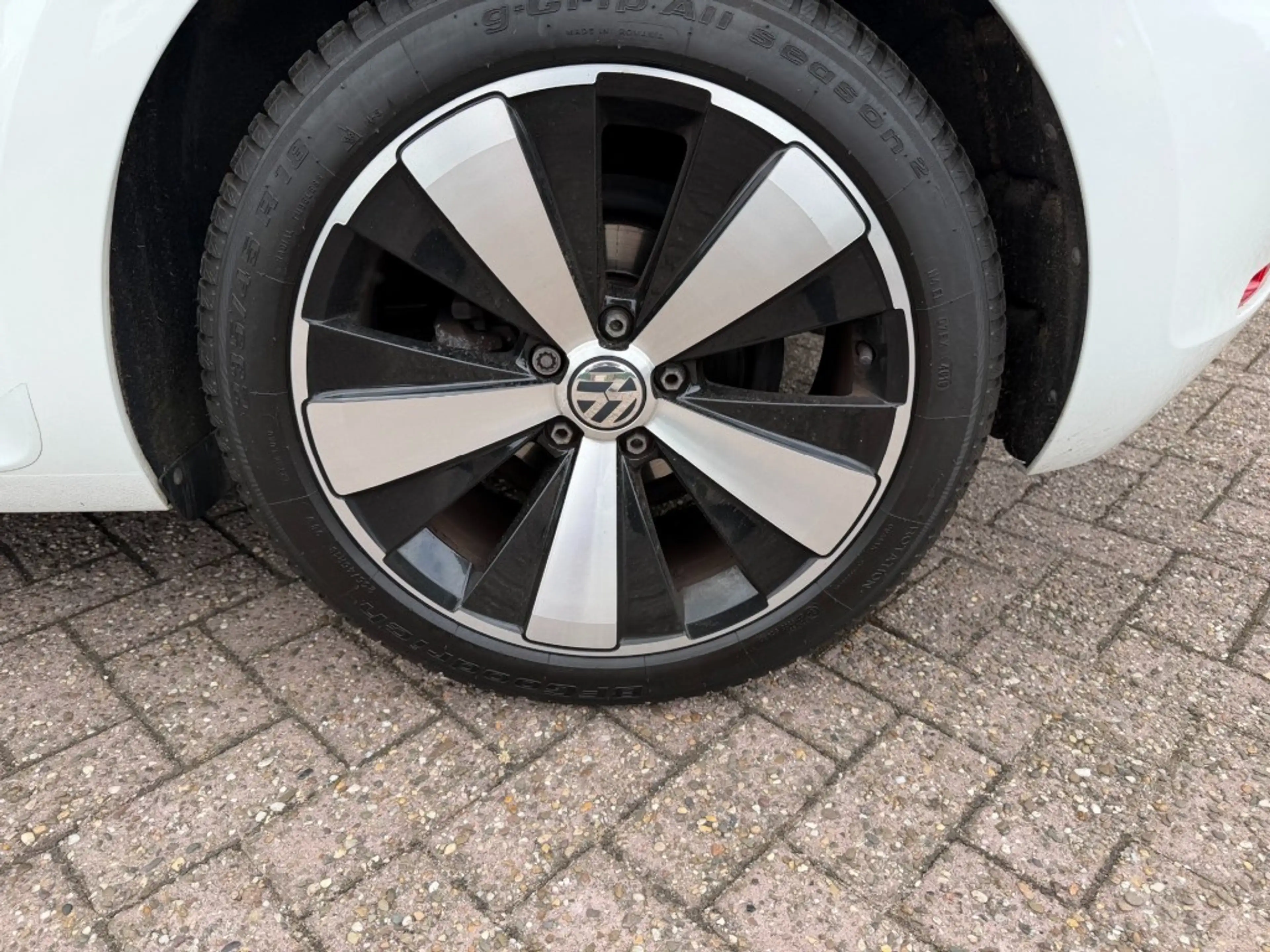 Volkswagen Beetle Cabriolet 1.2 TSI Club 105PK Navi, PDC, Climatcntr — photo 9