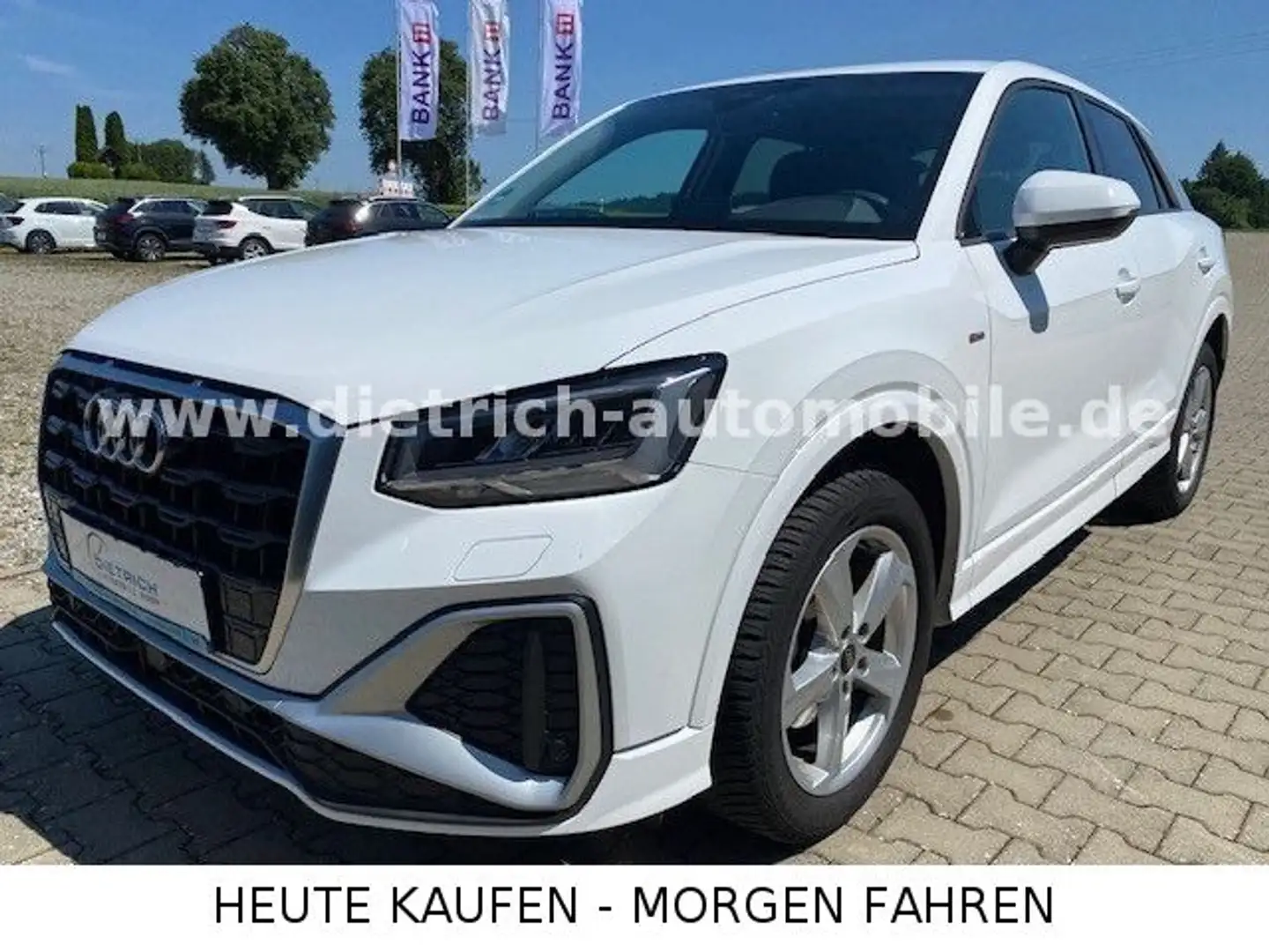 Audi Q2 35 TFSI S line DSG PDC SHZ ALU LED Weiß - 1