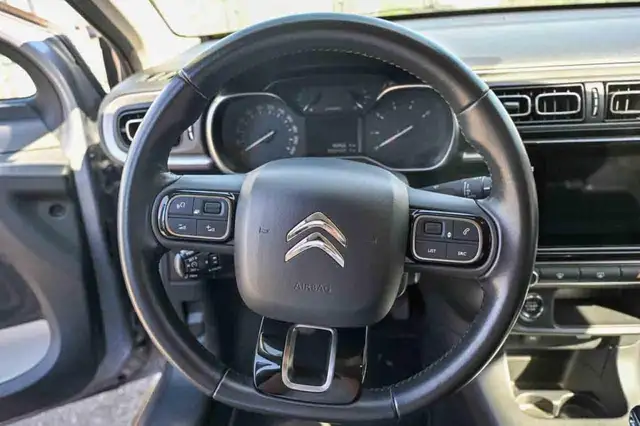Citroen C3 view 12