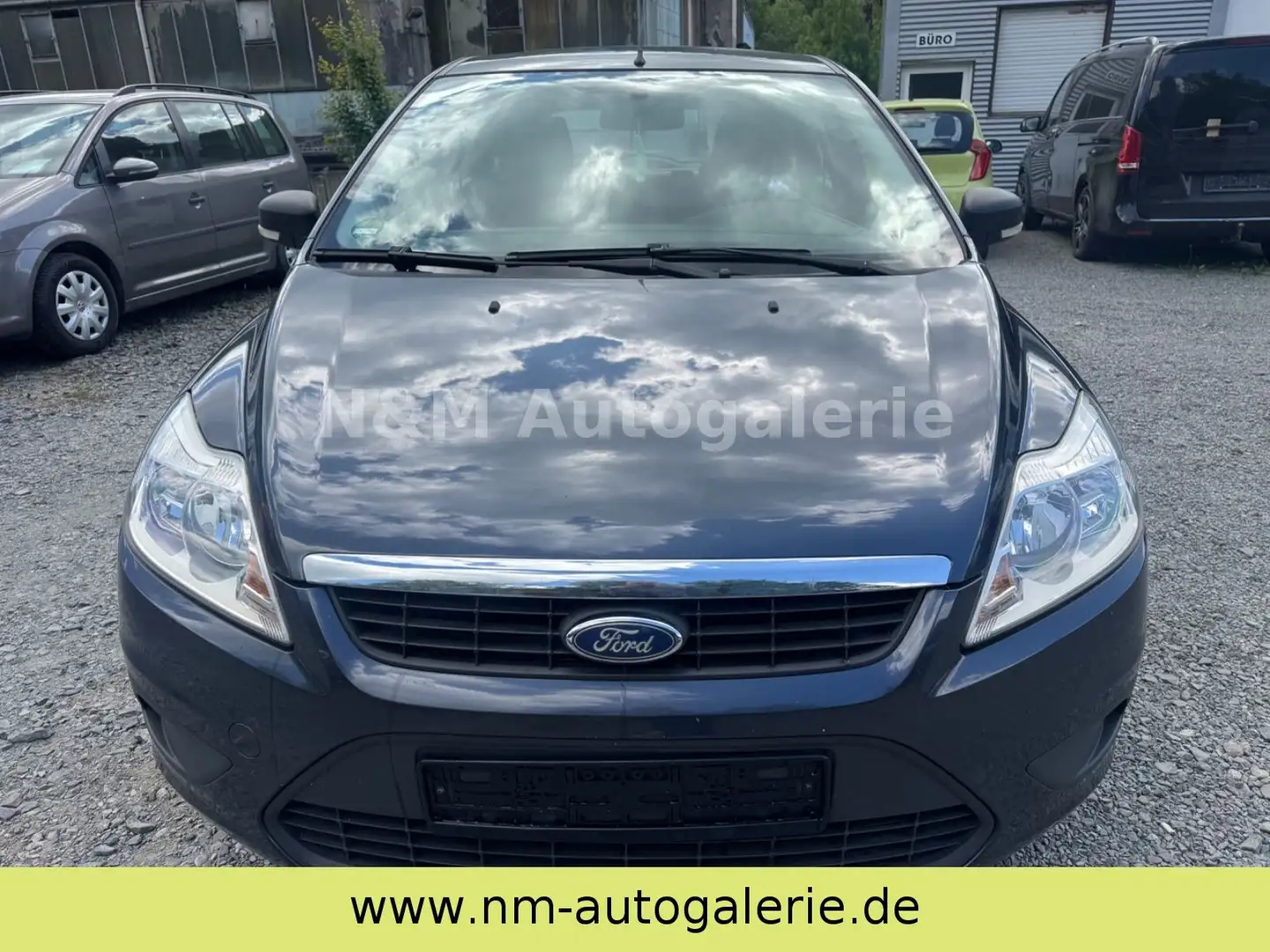 Ford Focus Lim. Ambiente*Tüv Neu* Gris - 2