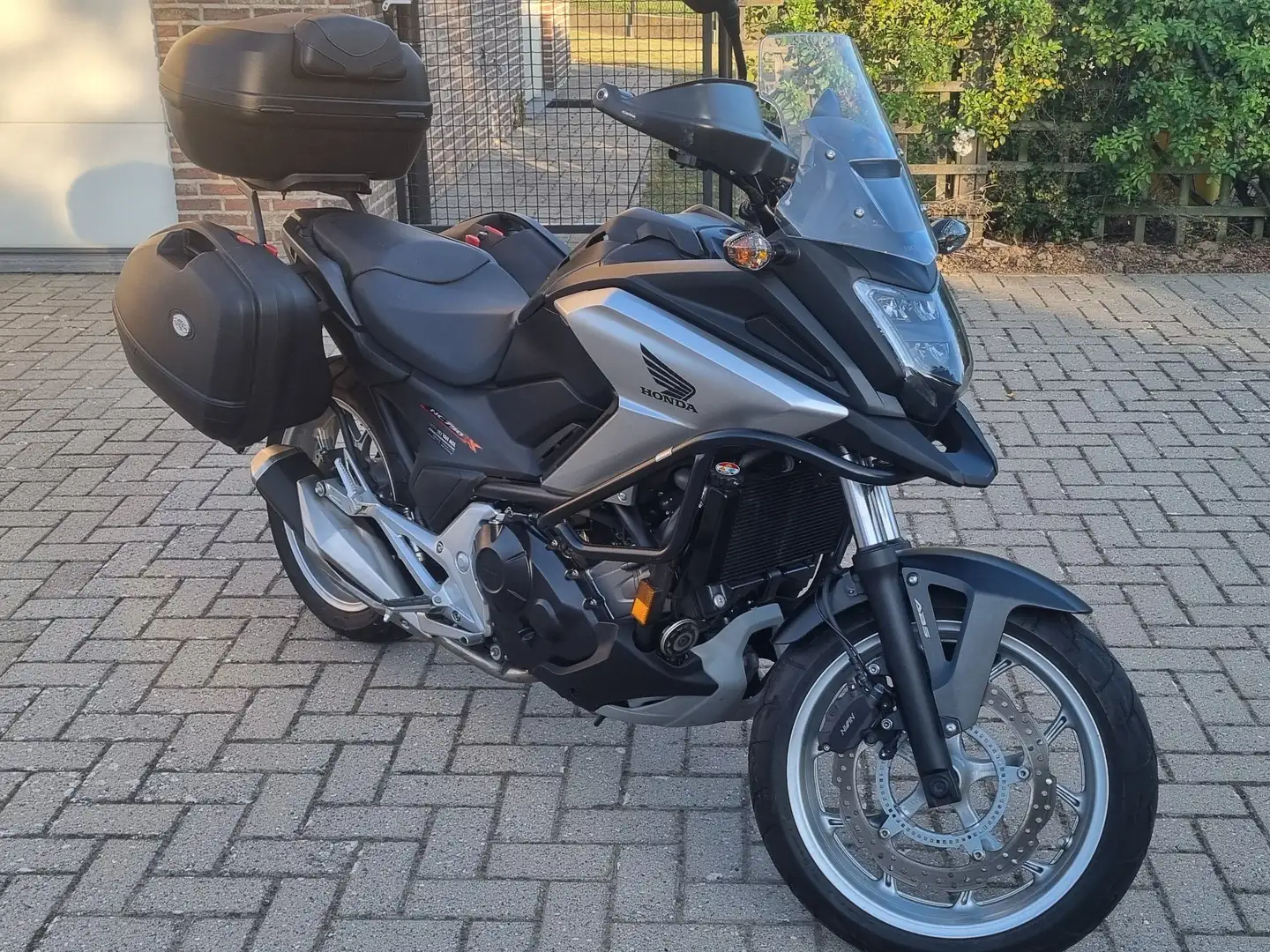 Honda NC 750 Model XA - Als NIEUW! - 2795 KM! Noir - 2