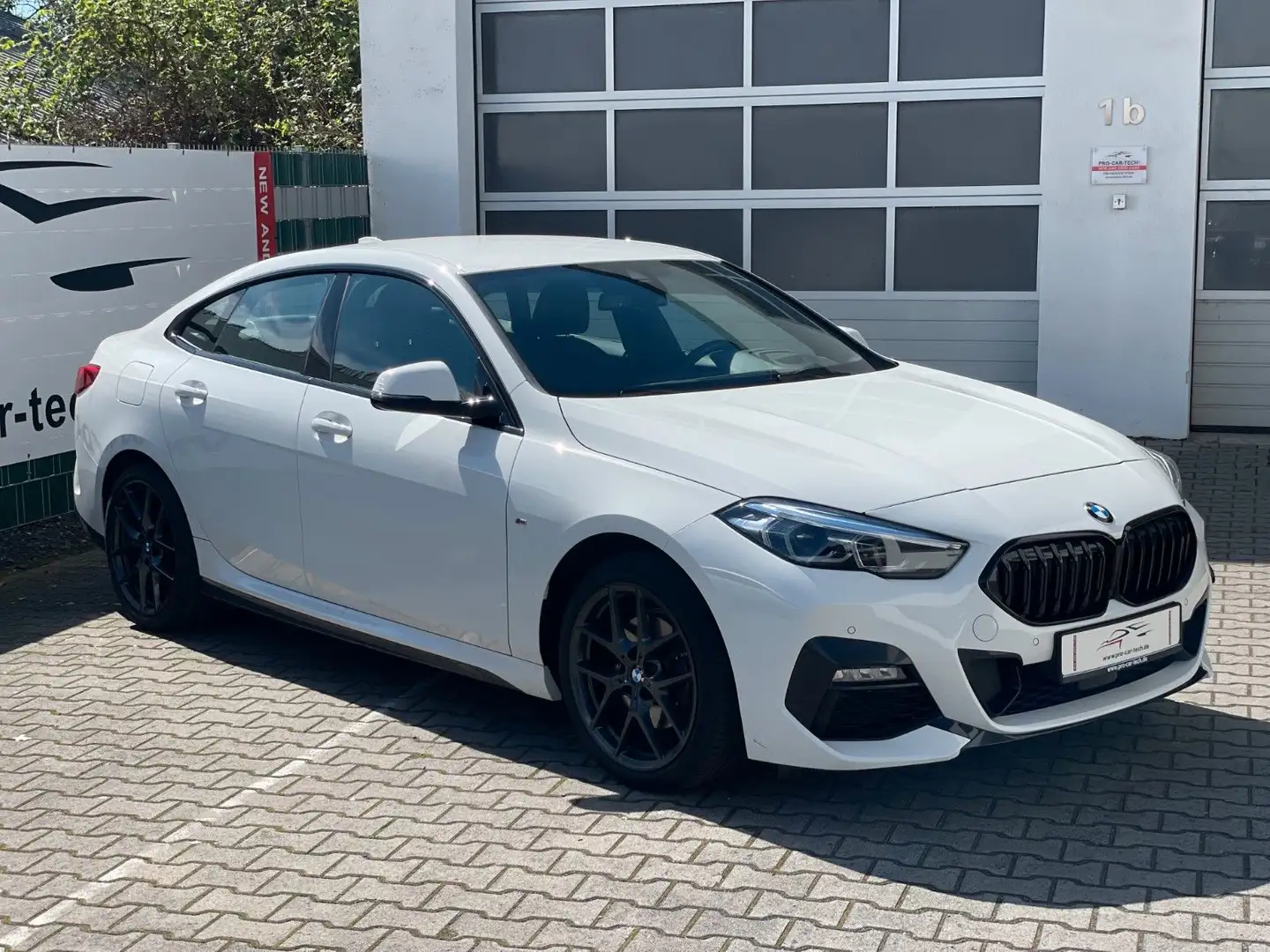 BMW 218i Gran Coupé|M-Sport|Navi|HUD|Apple| Wit - 1