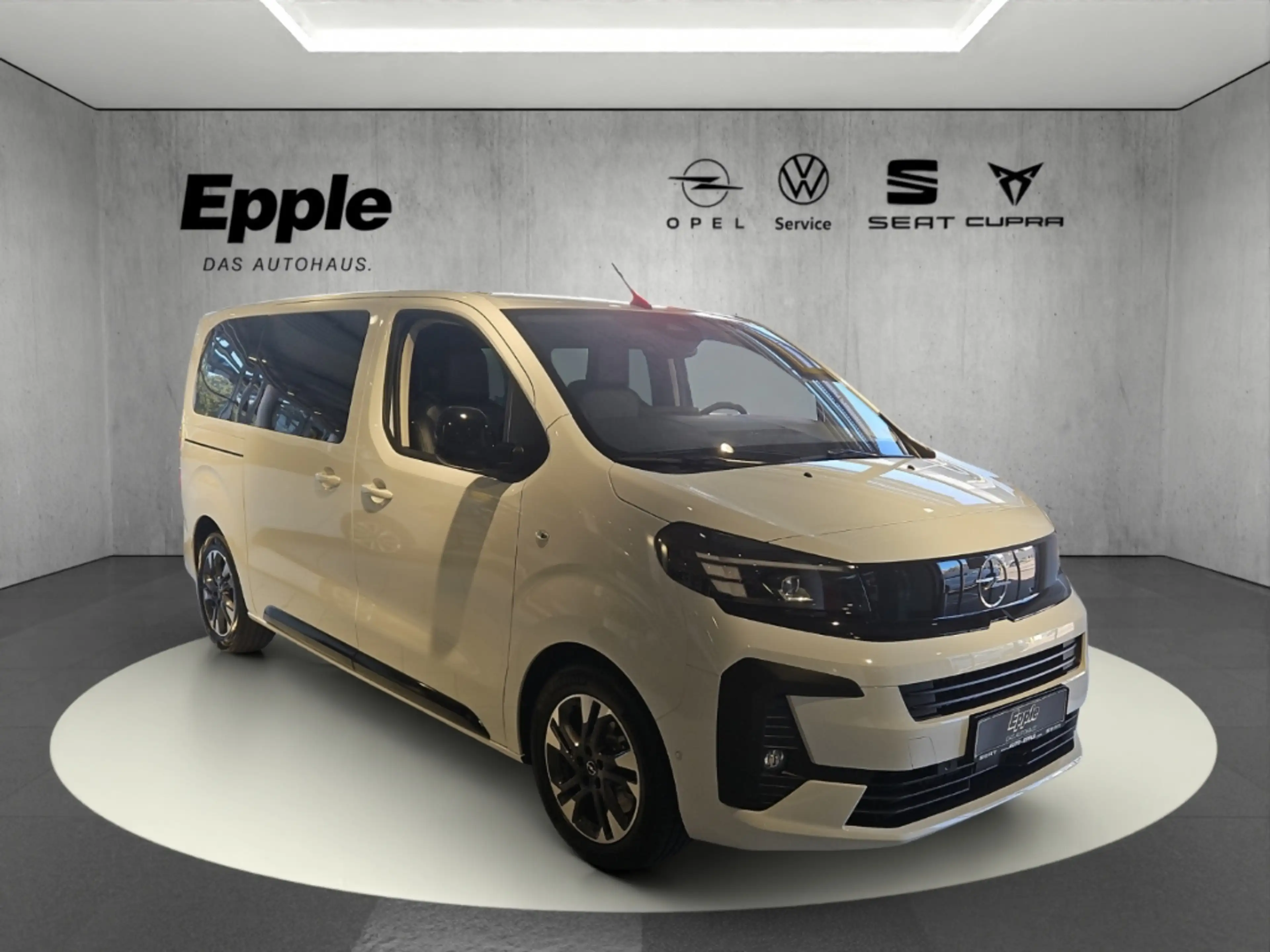 Opel Zafira Life GS StandHZG AHK-abnehmbar Panorama Navi Leder